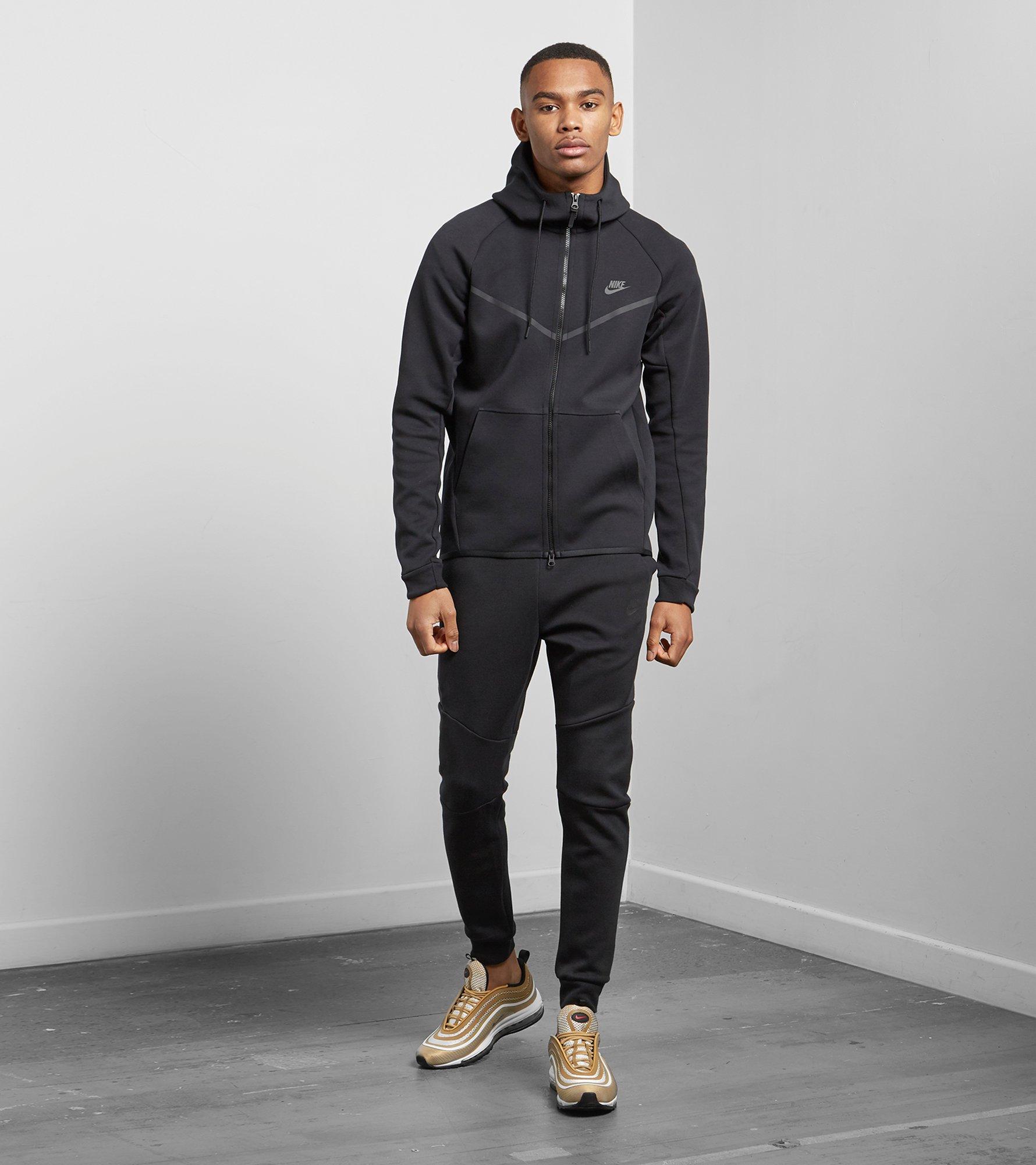 tech fleece size guide