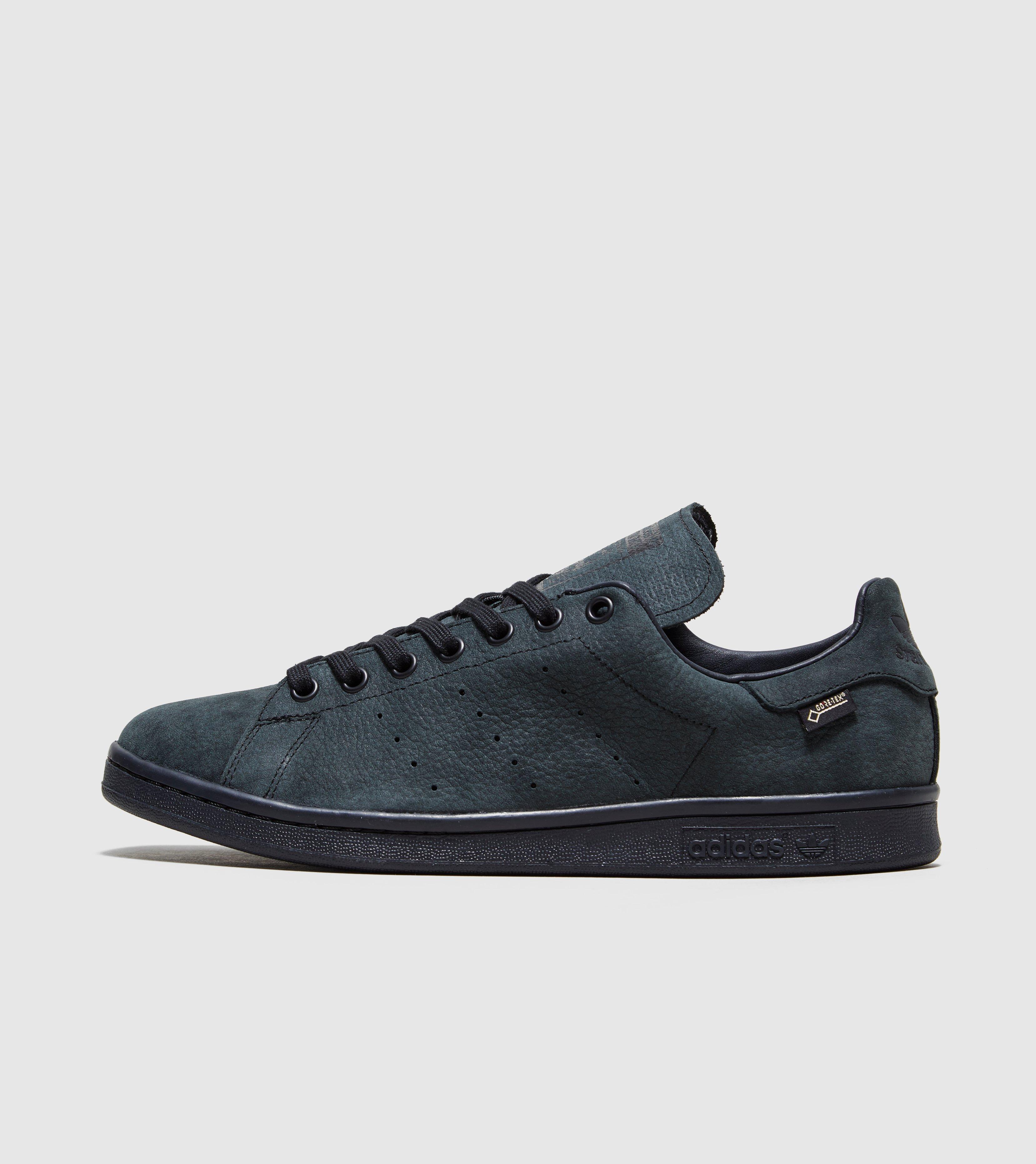 stan smith gore tex black