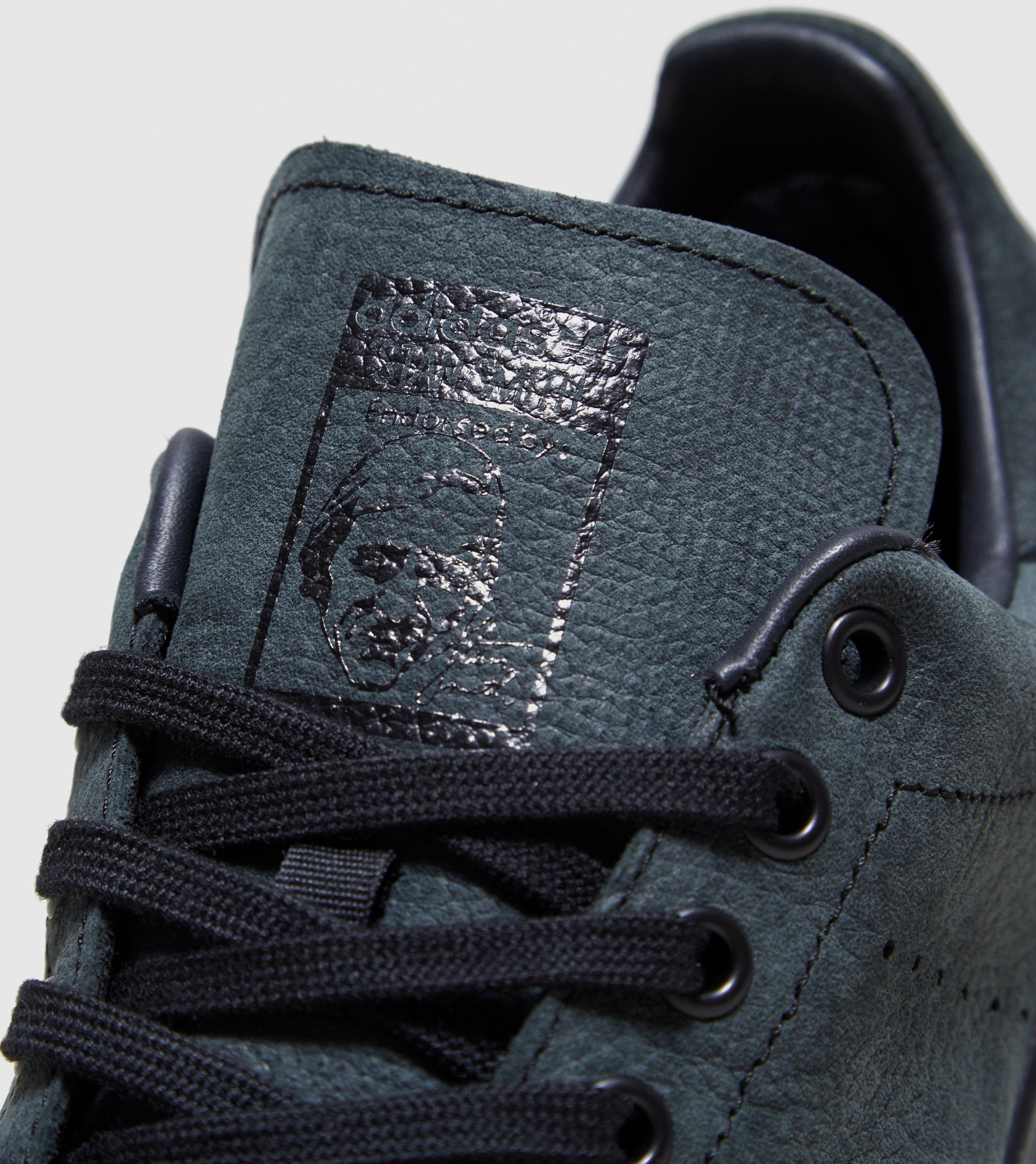 stan smith gore tex black