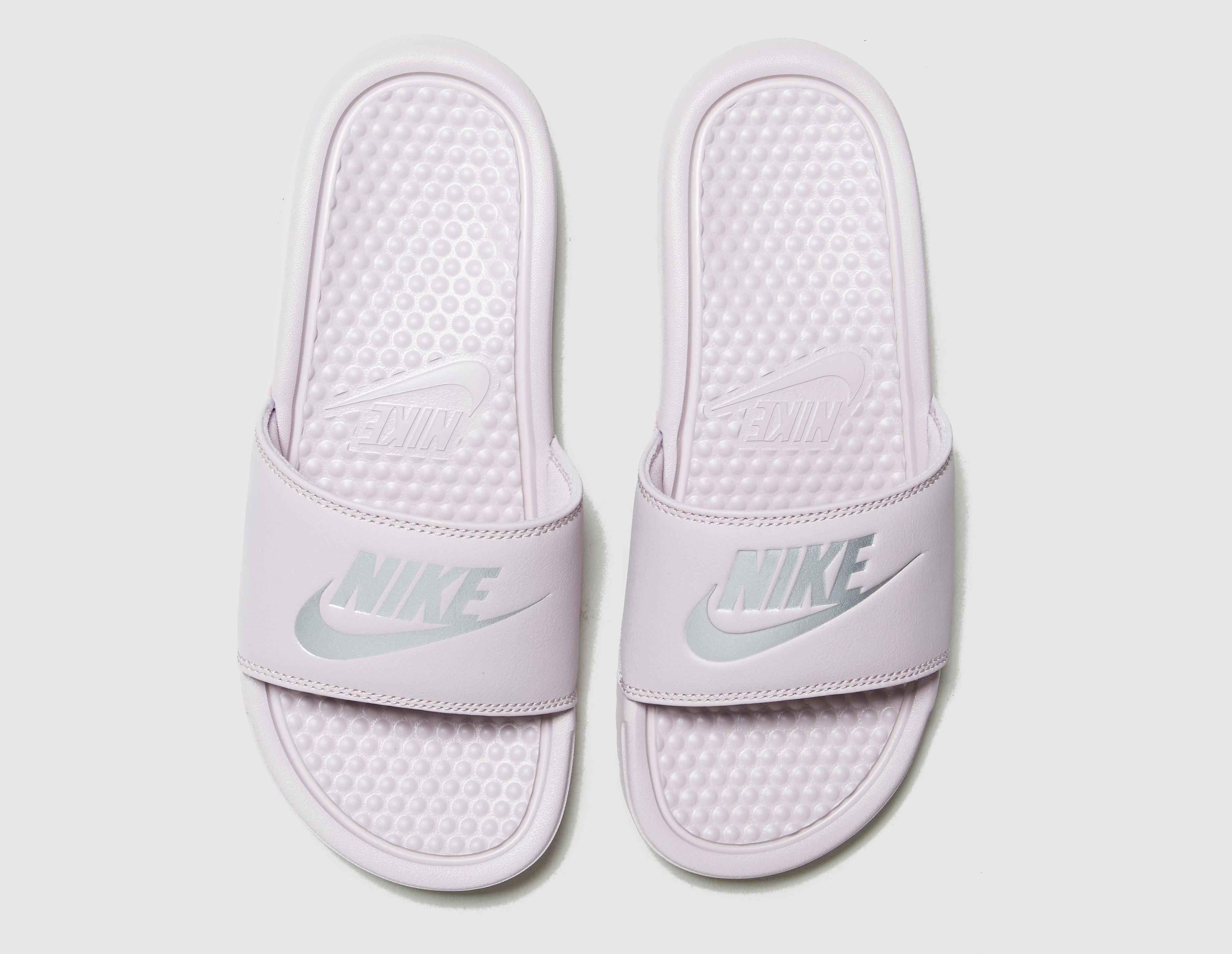 nike women's benassi just do it slides