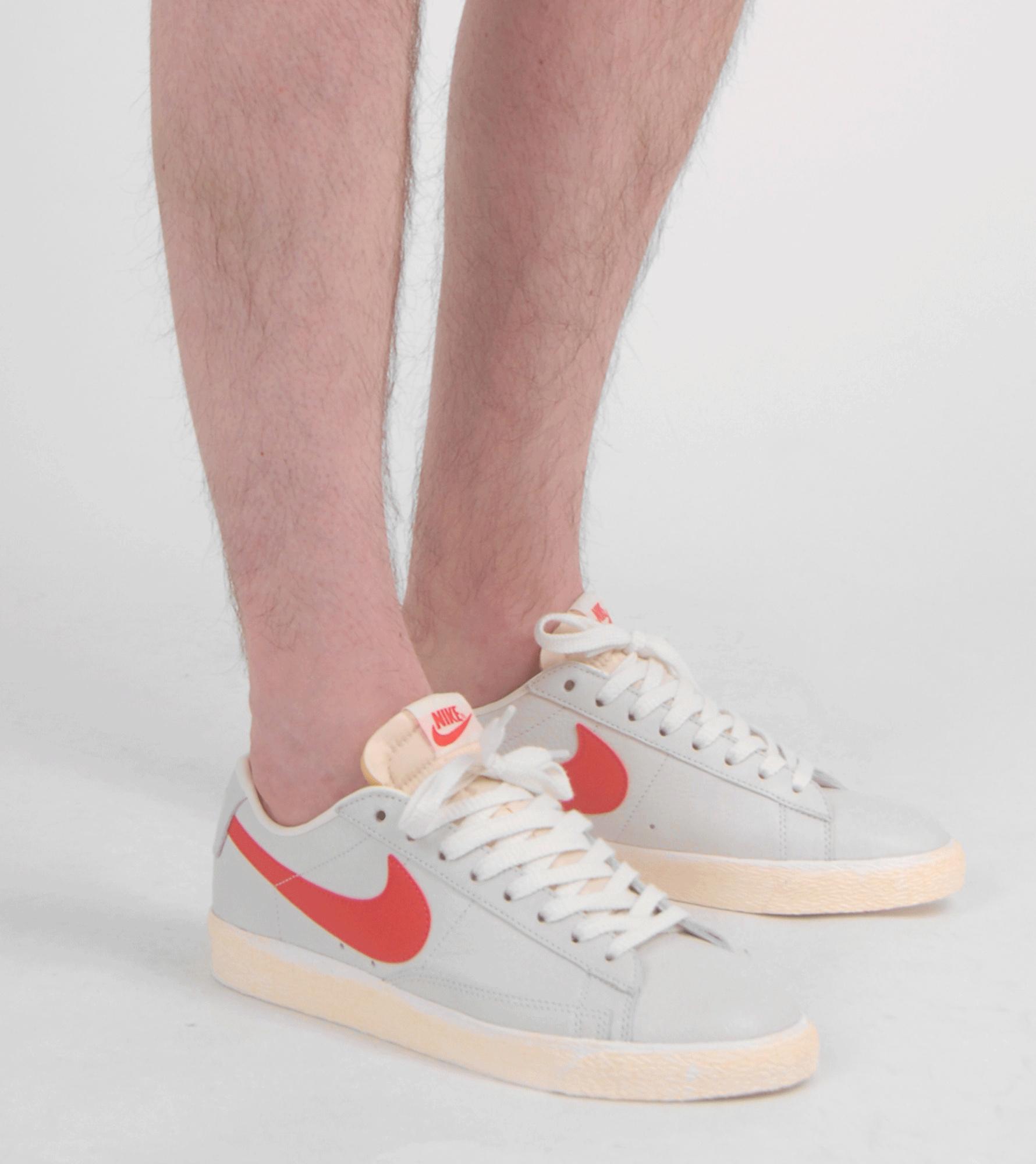 nike blazer low vintage or