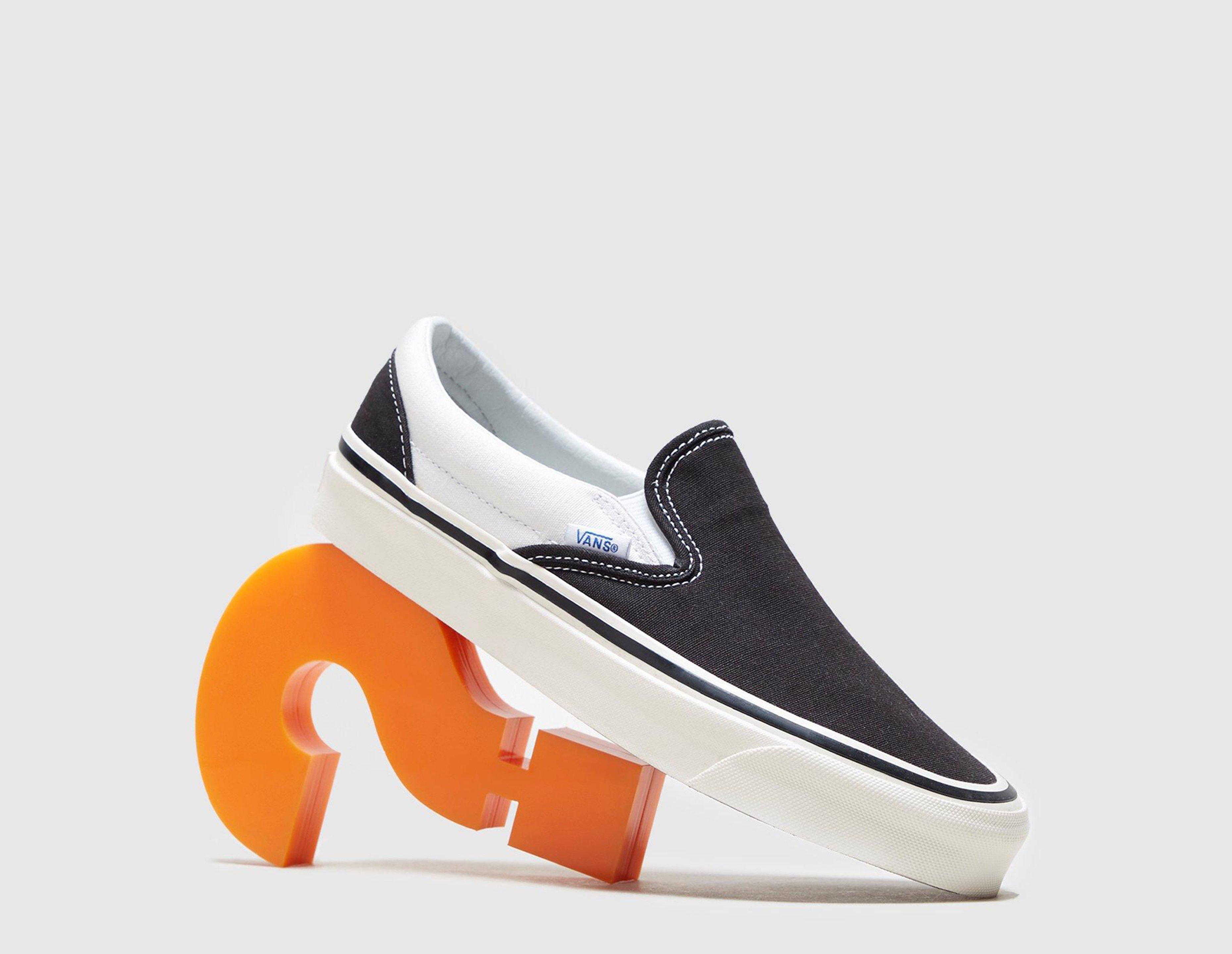 vans slip on dam