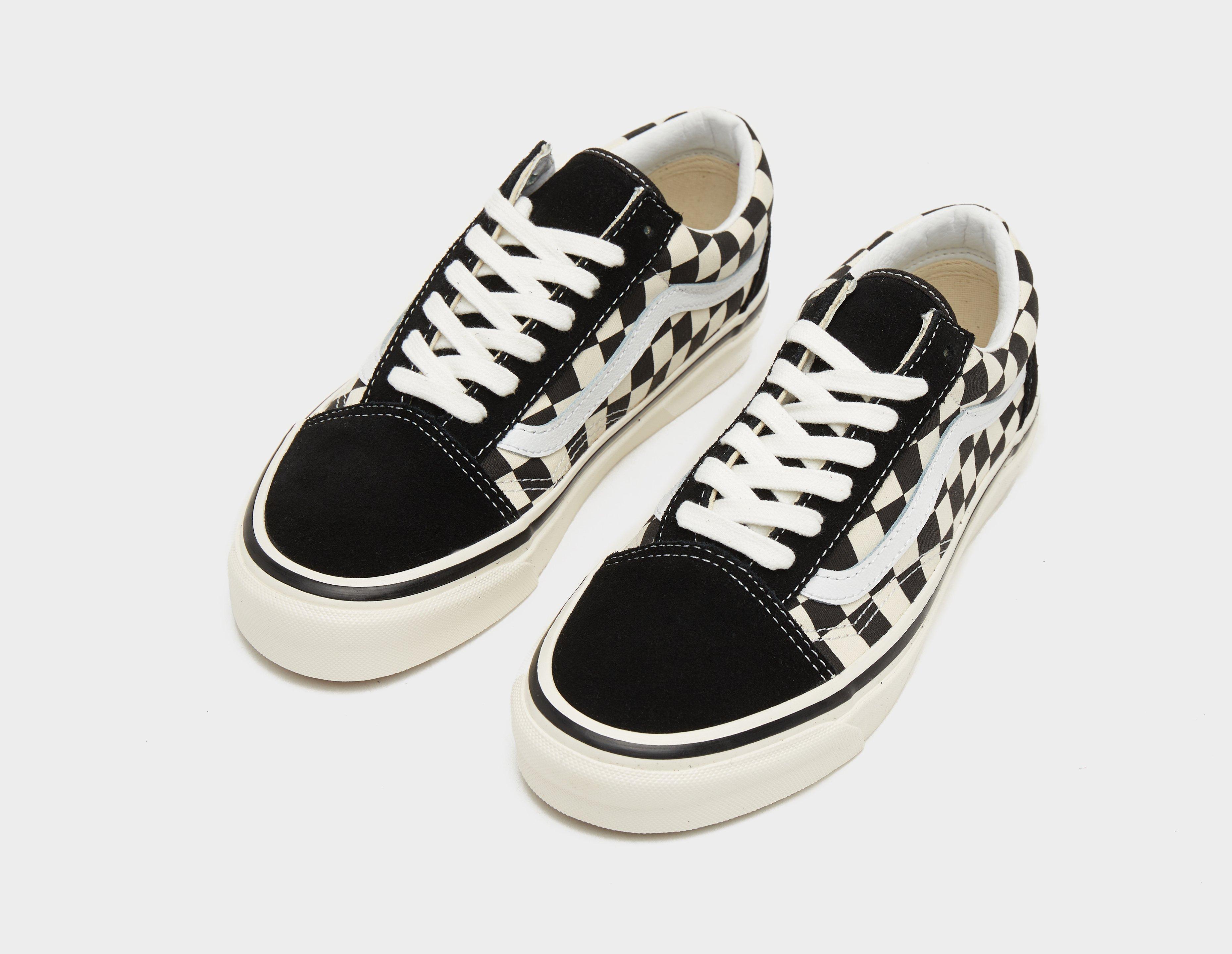 checkerboard vans womens