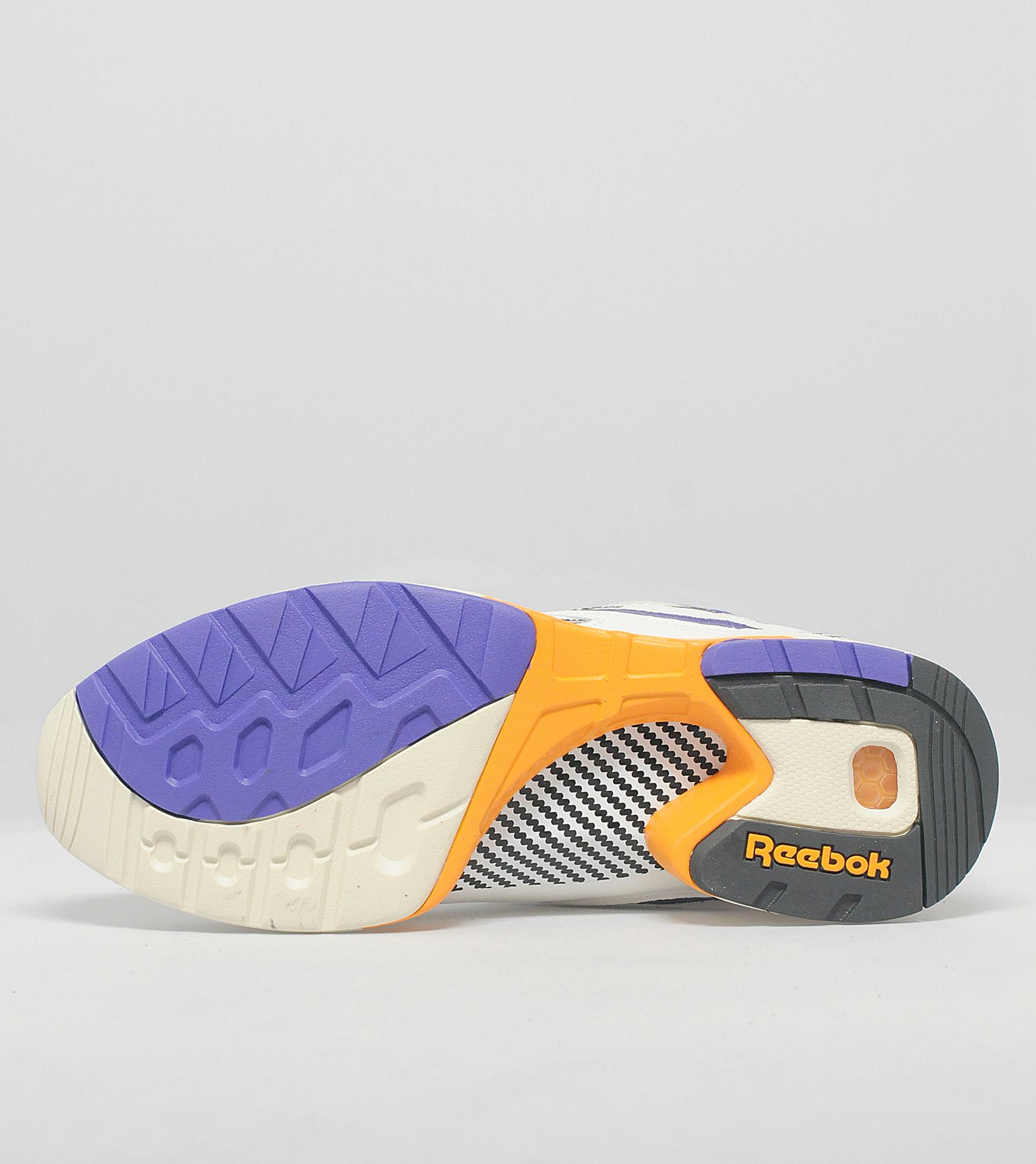 reebok pump graphlite