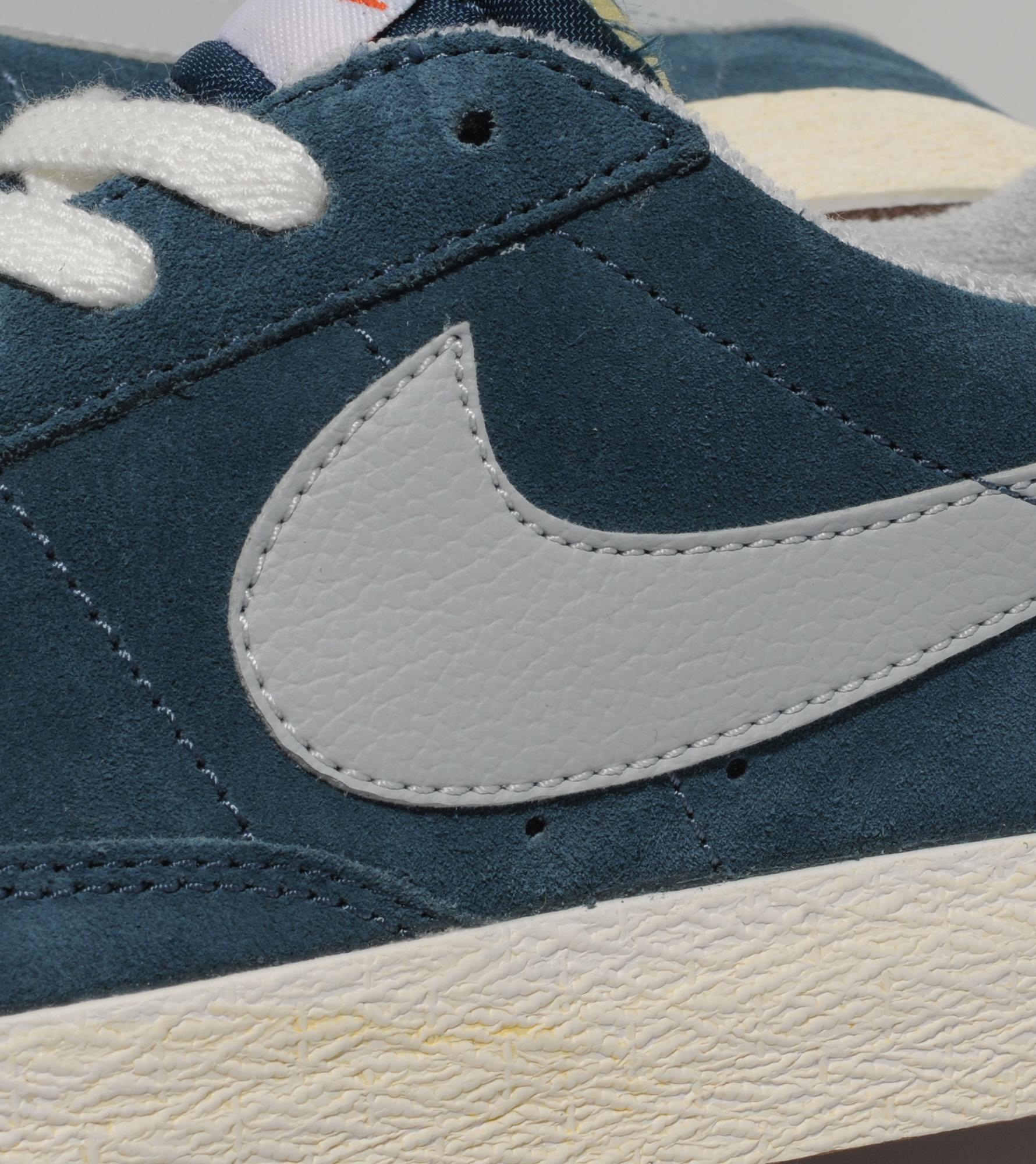 nike blazer low vintage suede