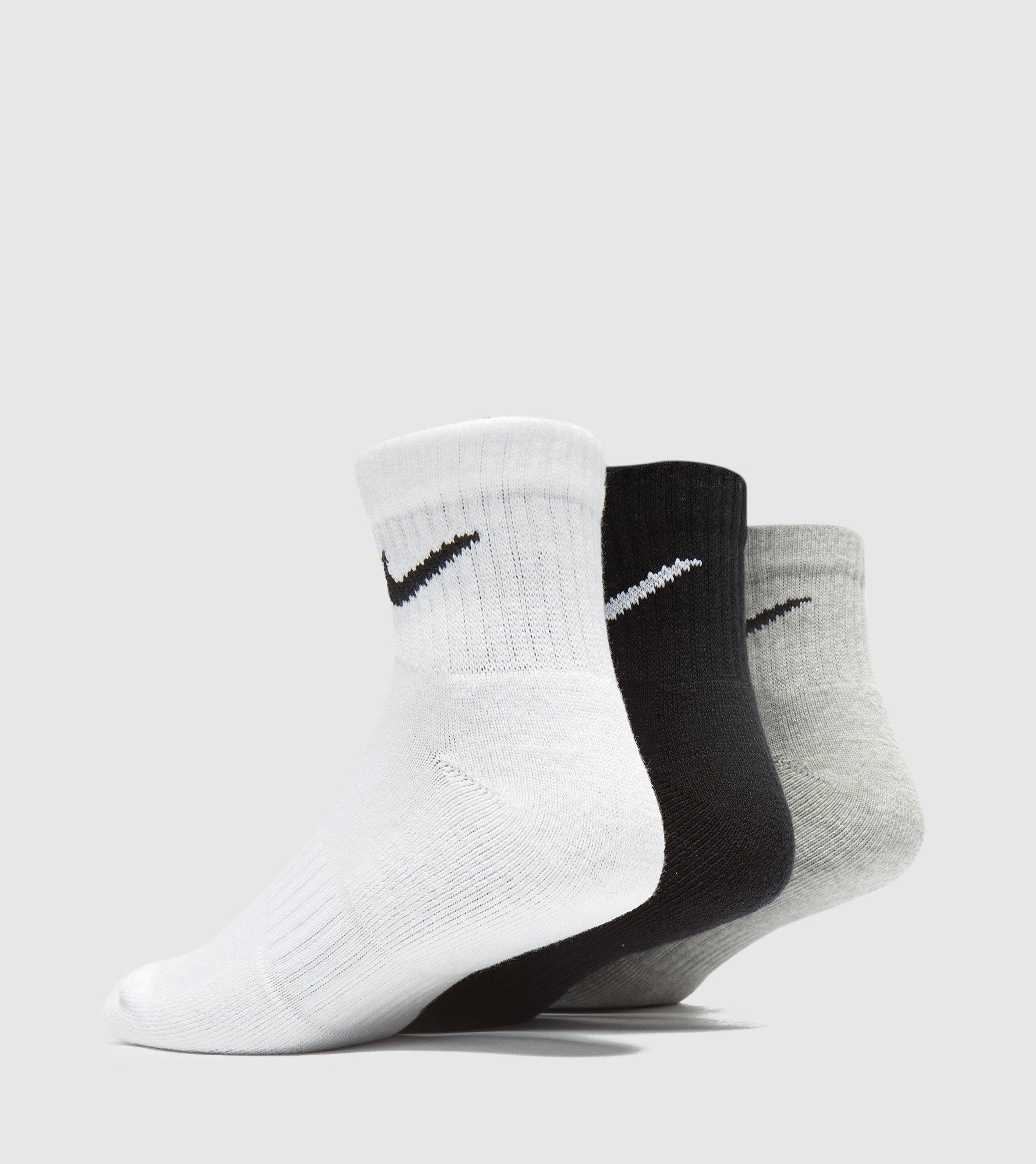 Nike 3-Pack Lightweight Quarter Socks