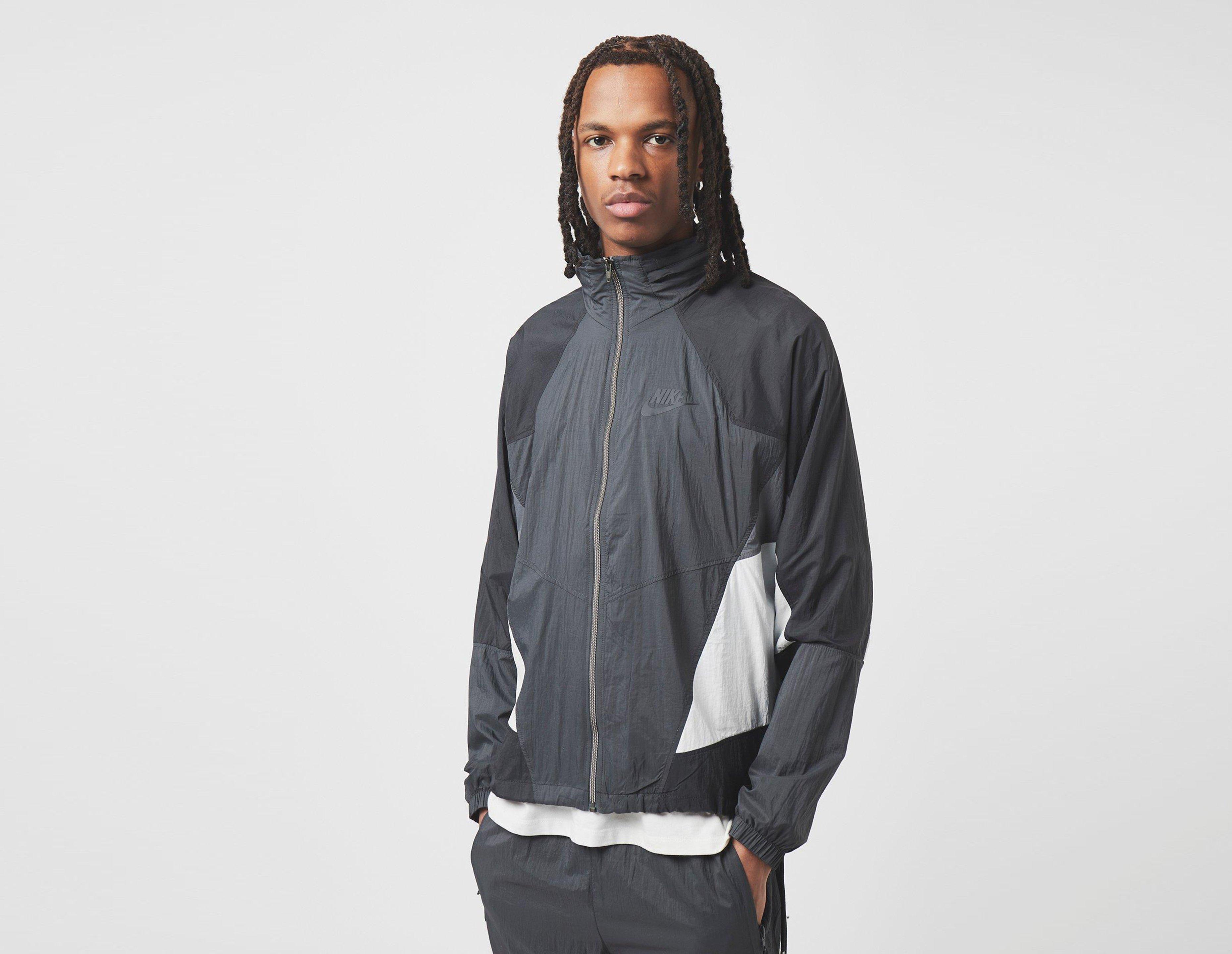 nike woven reissue jacket