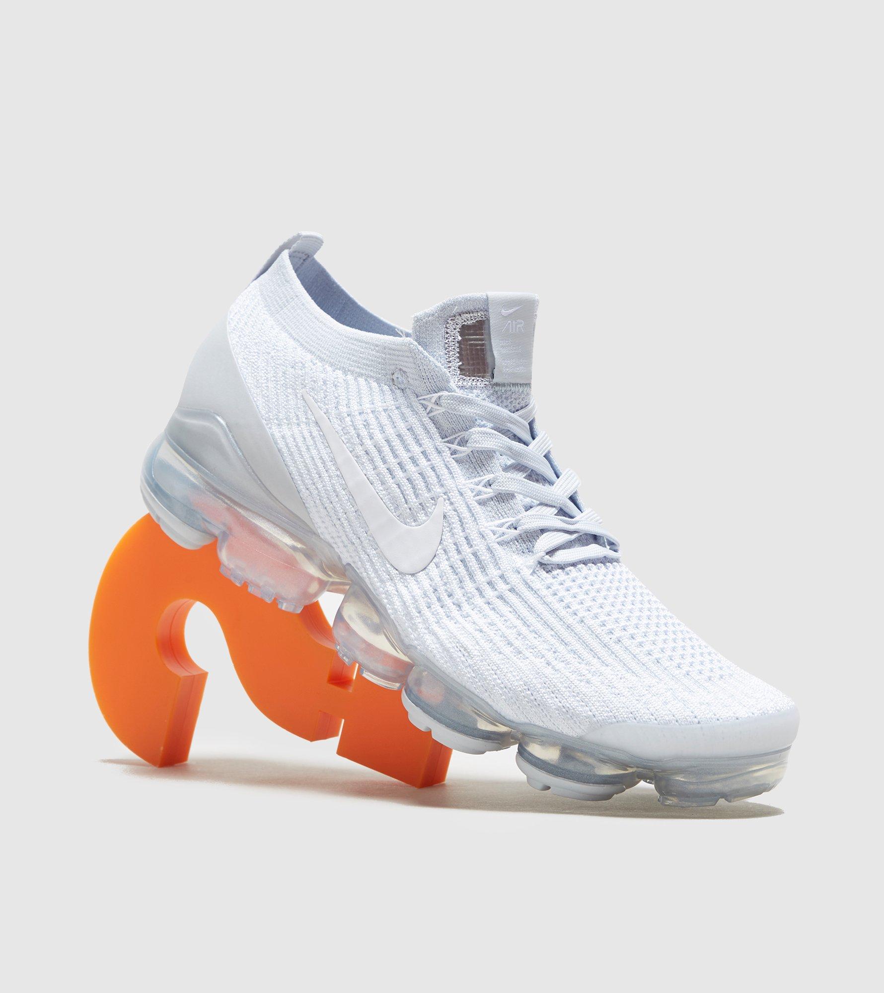 Nike Air VaporMax Flyknit 3 Hand Customized Swarovski Etsy