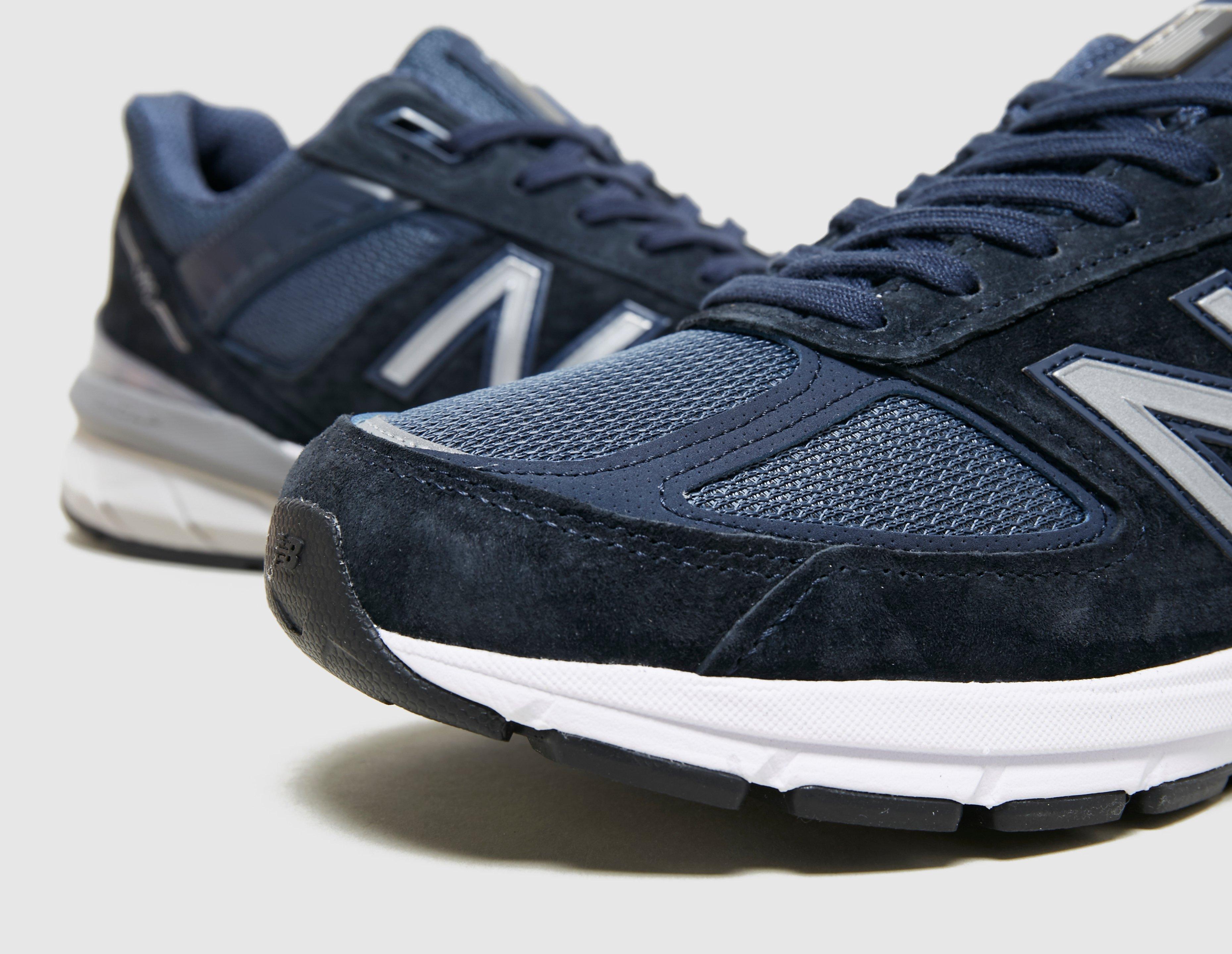 注目ショップ スニーカー NewBalance990v5 Grey スニーカー - lecavistegourmand.com