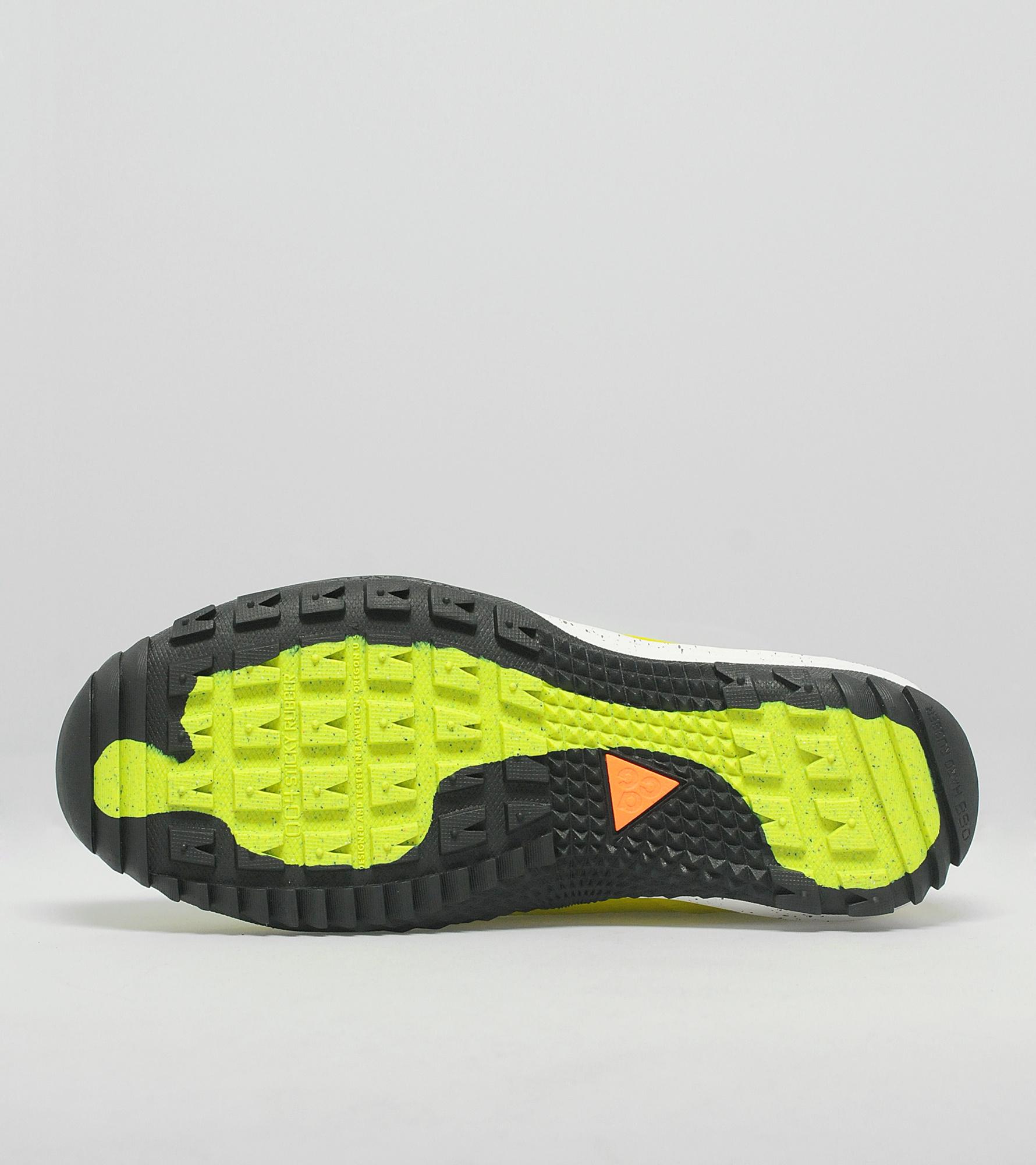 nike acg lunar incognito