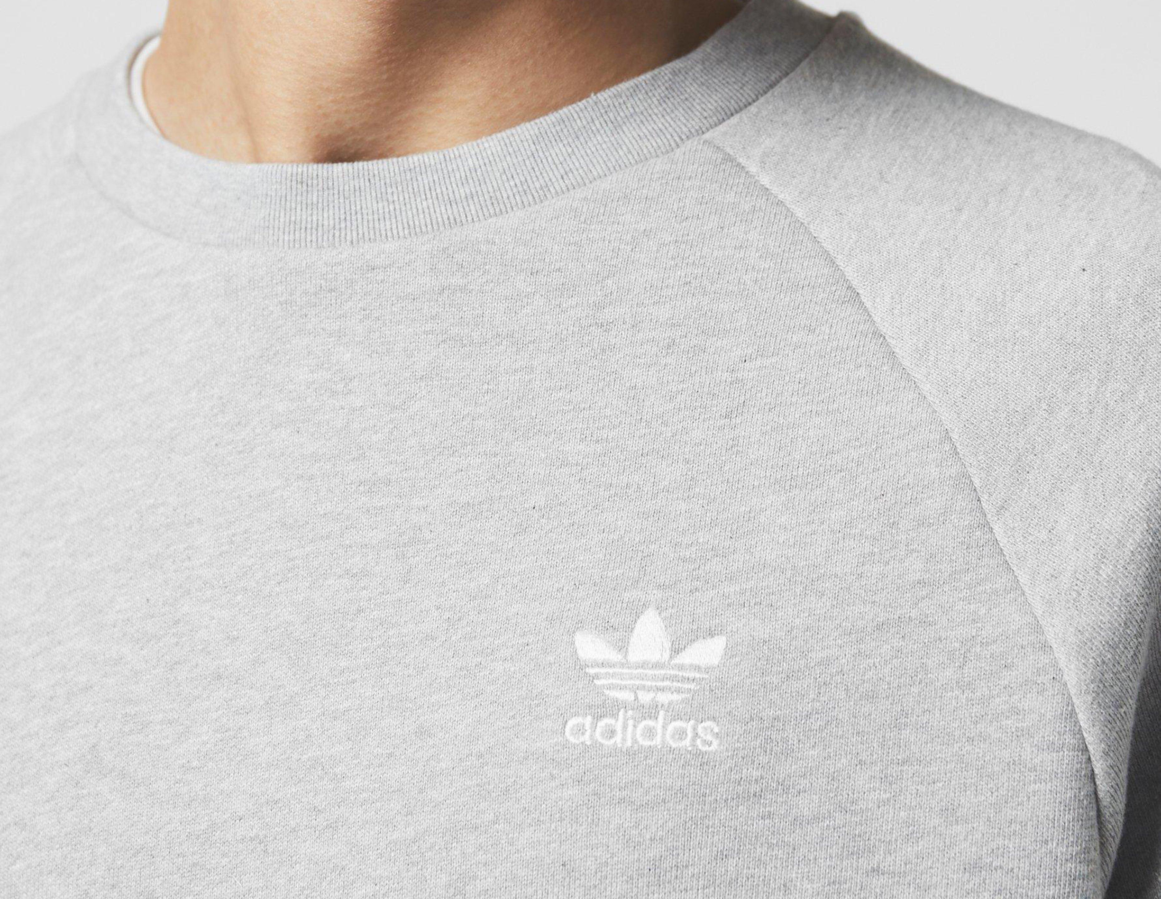adidas originals trefoil essential crew sweatshirt