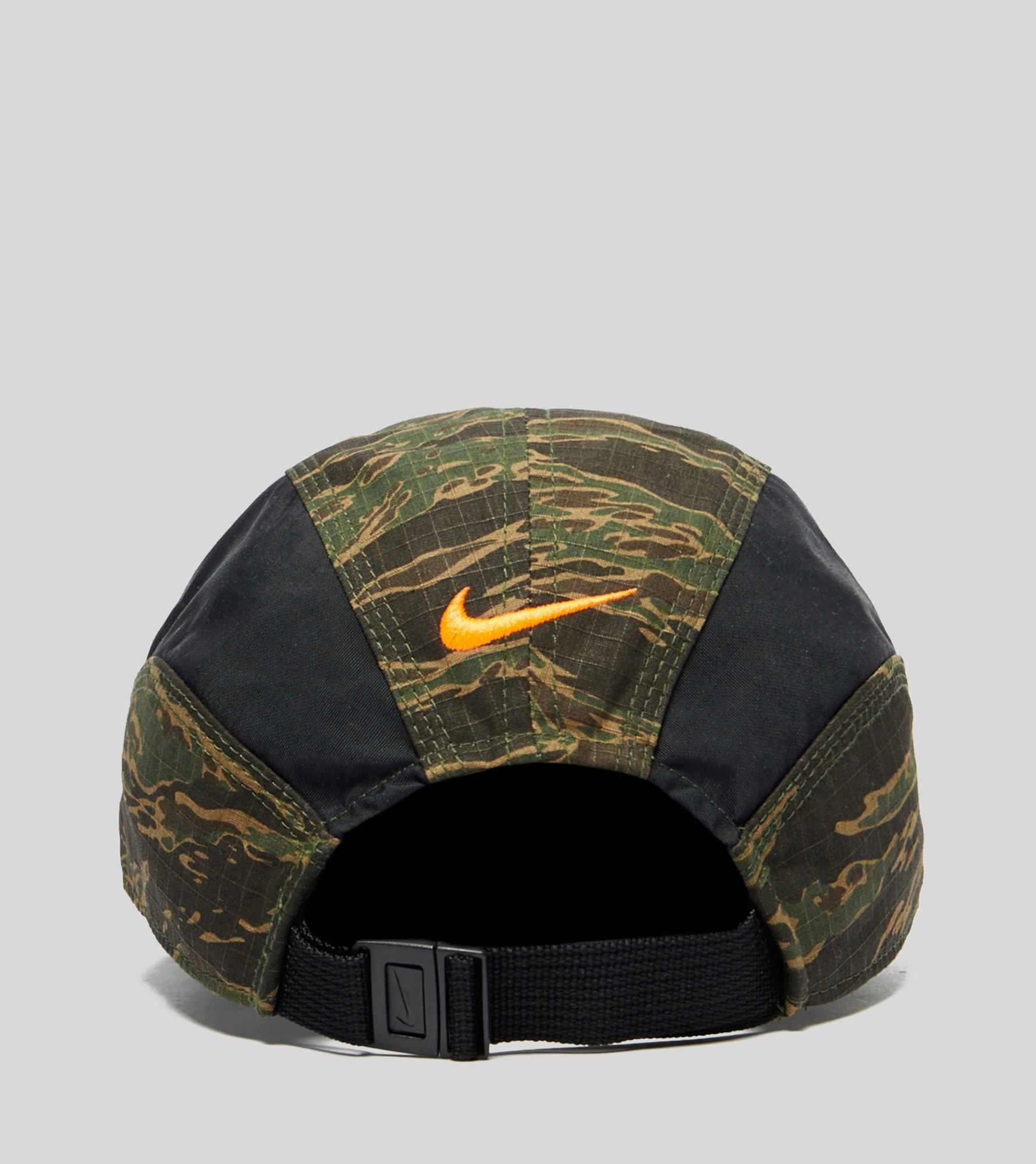 nike nrg tailwind cap x carhartt wip