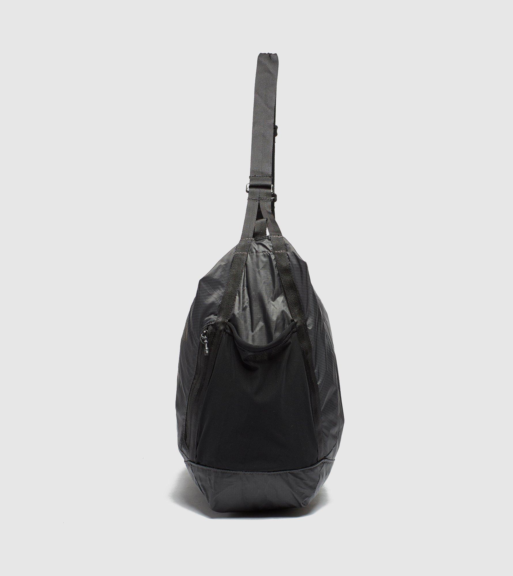 the north face packable flyweight duffel