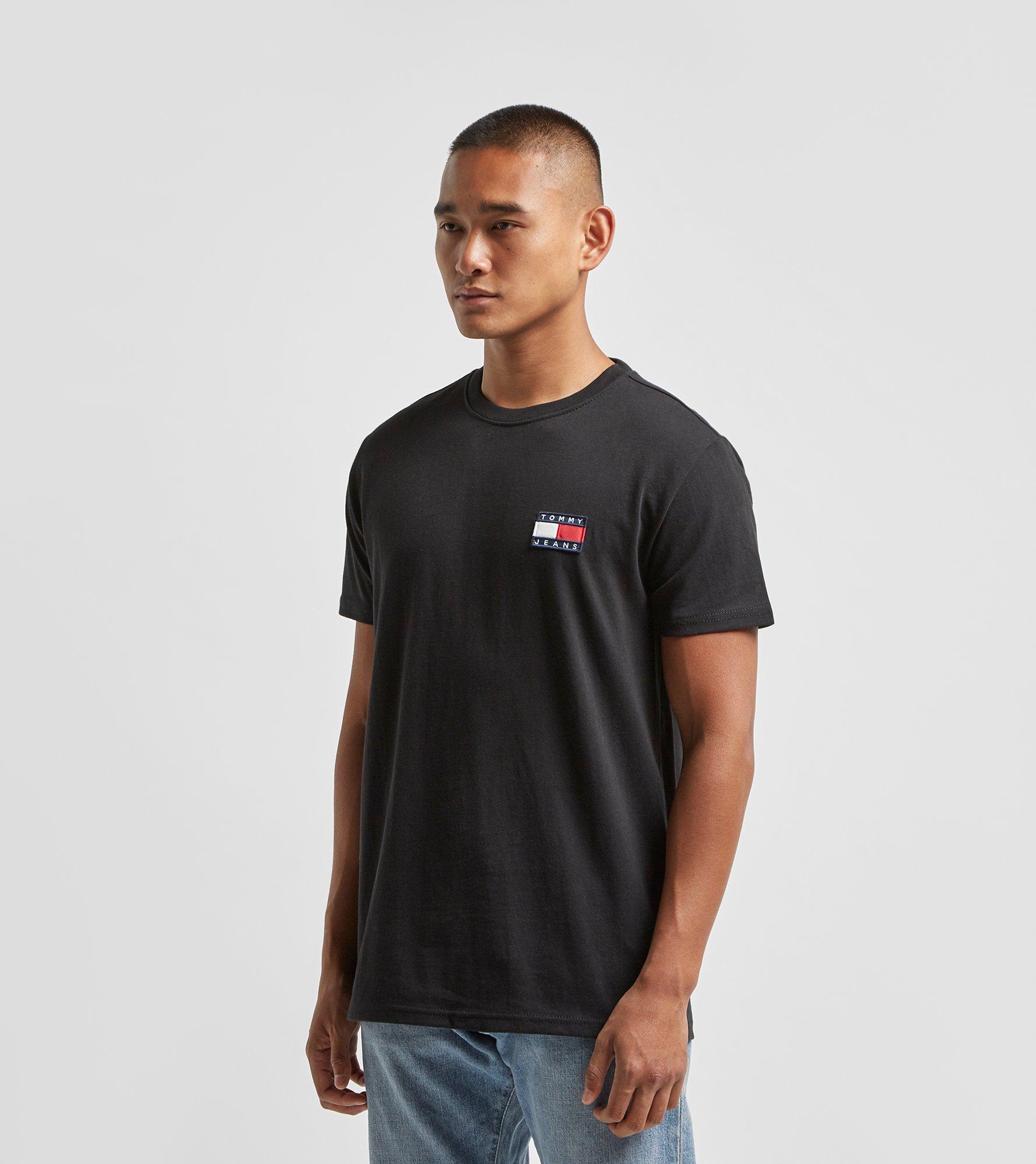 tommy jeans badge t shirt