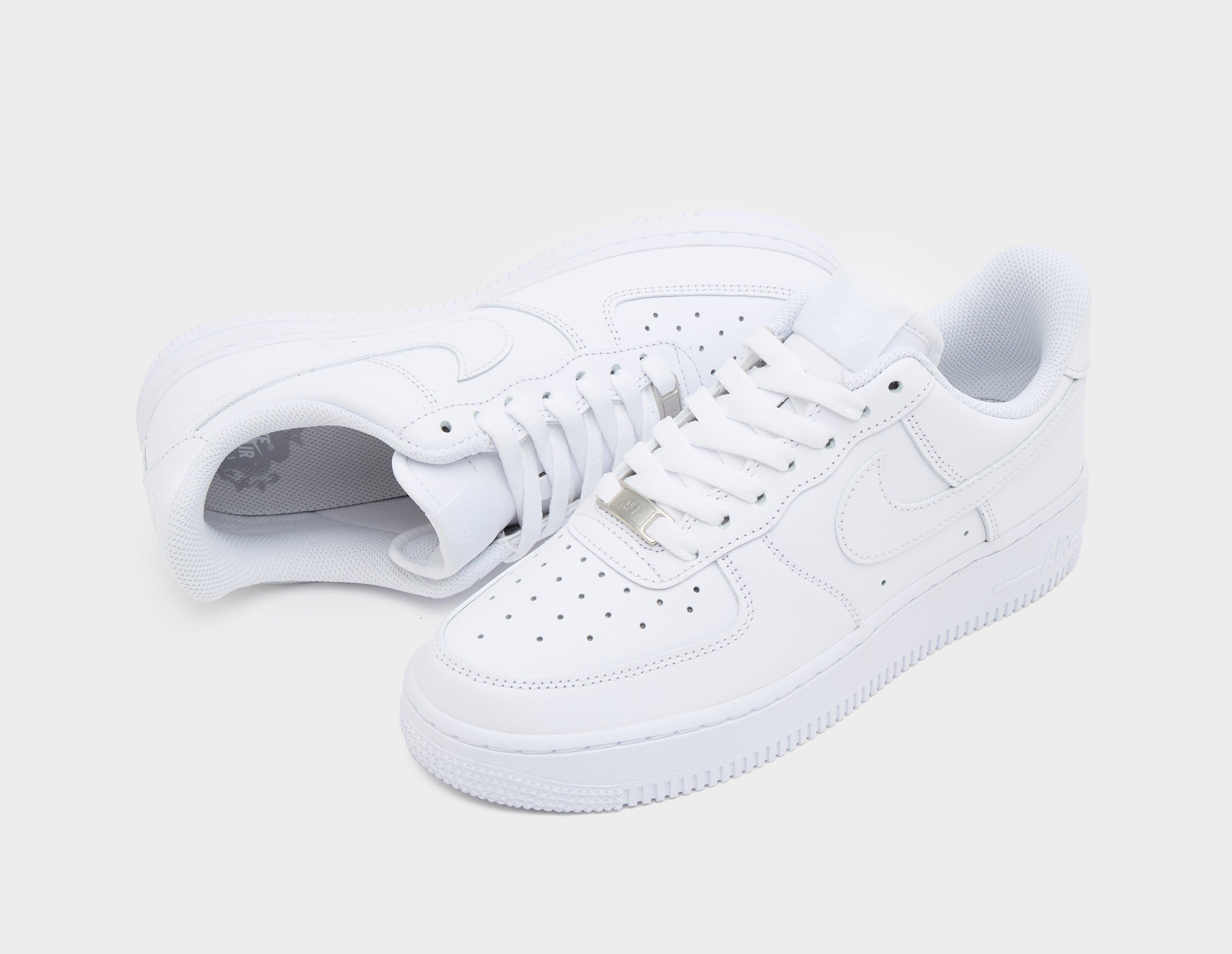 White nike air force 2024 1 womens size 7