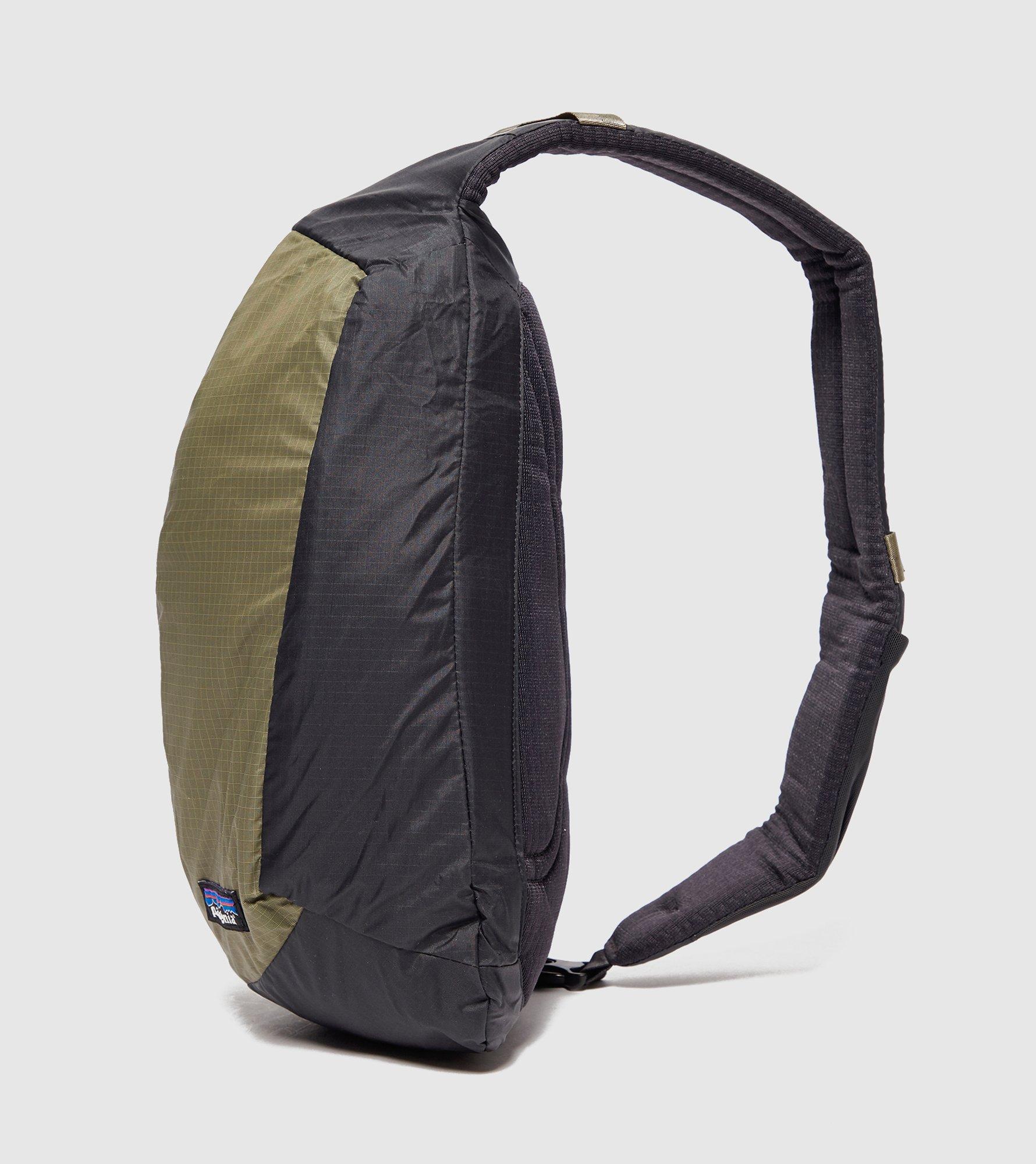 patagonia black hole sling bag