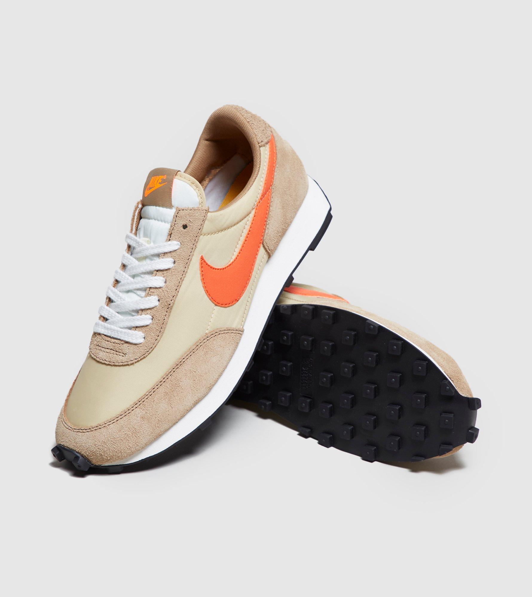 nike daybreak sizing