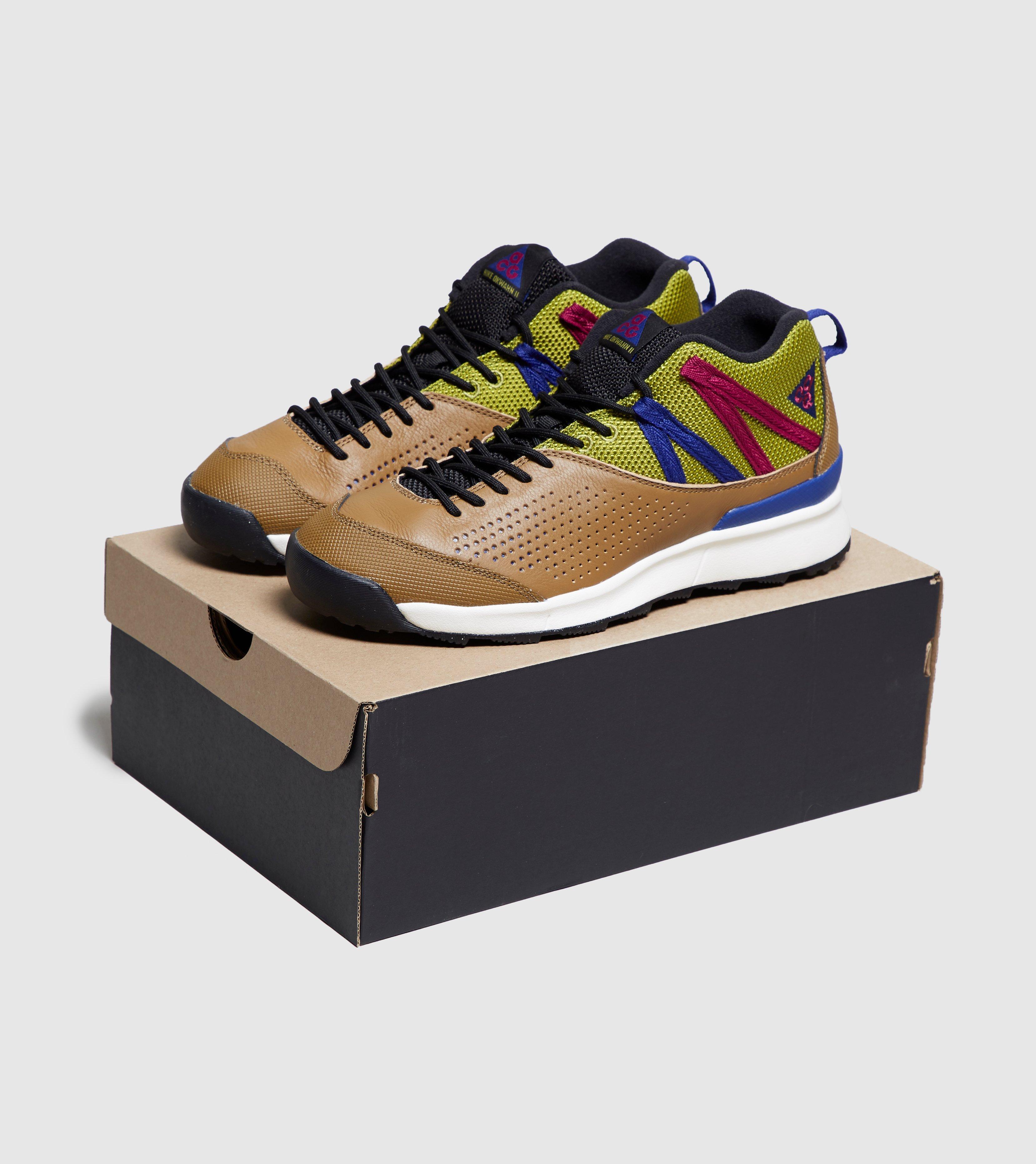 nike okwahn ii qs