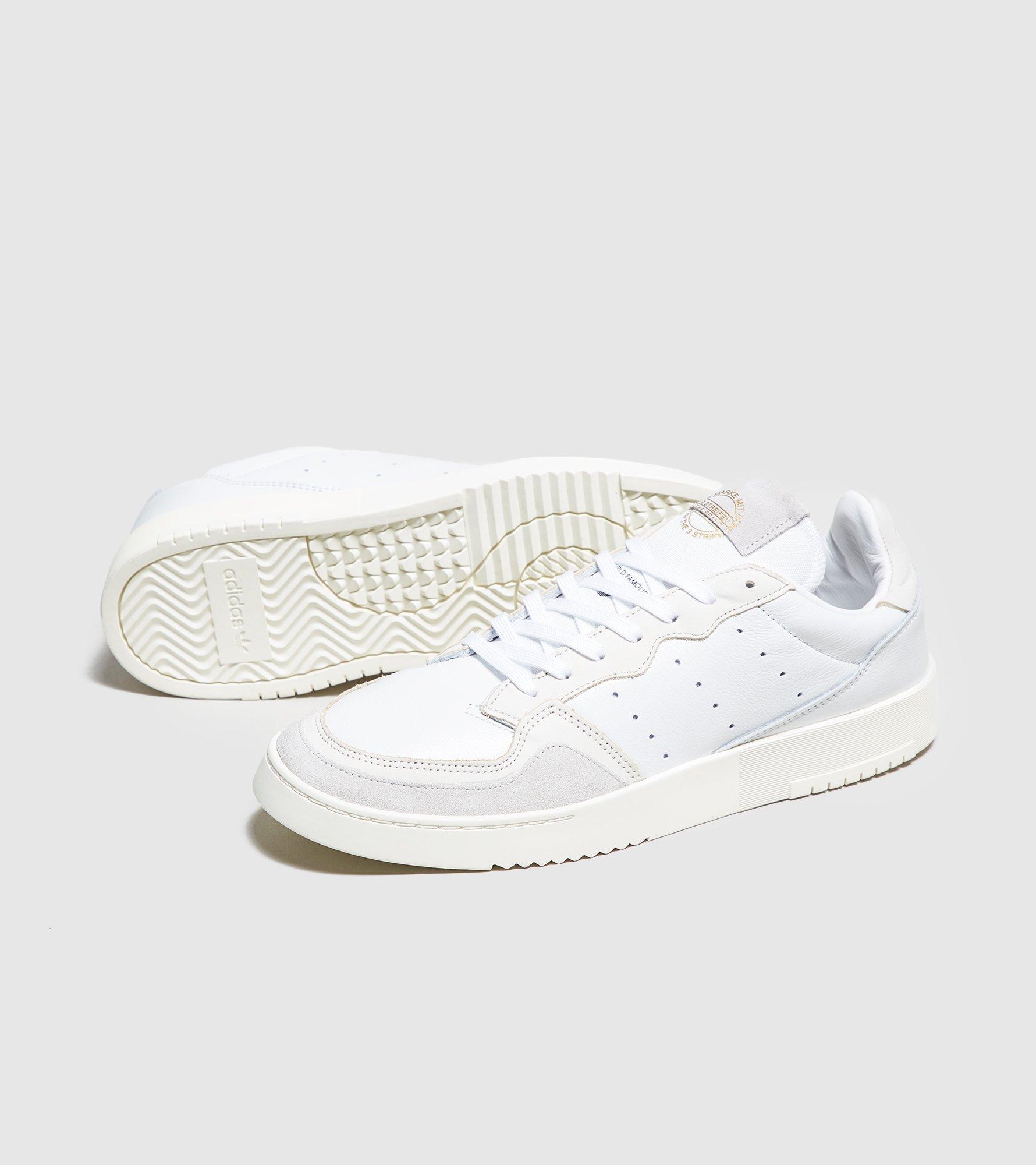 super court adidas blanche
