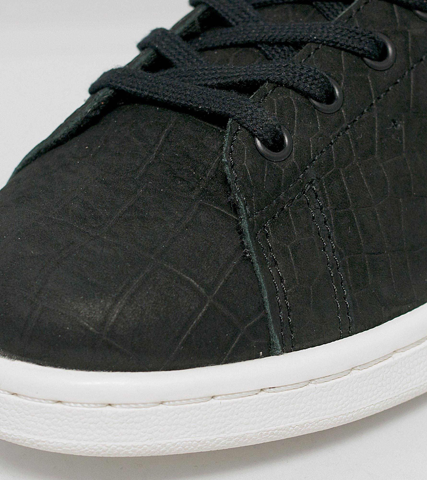 stan smith black gold