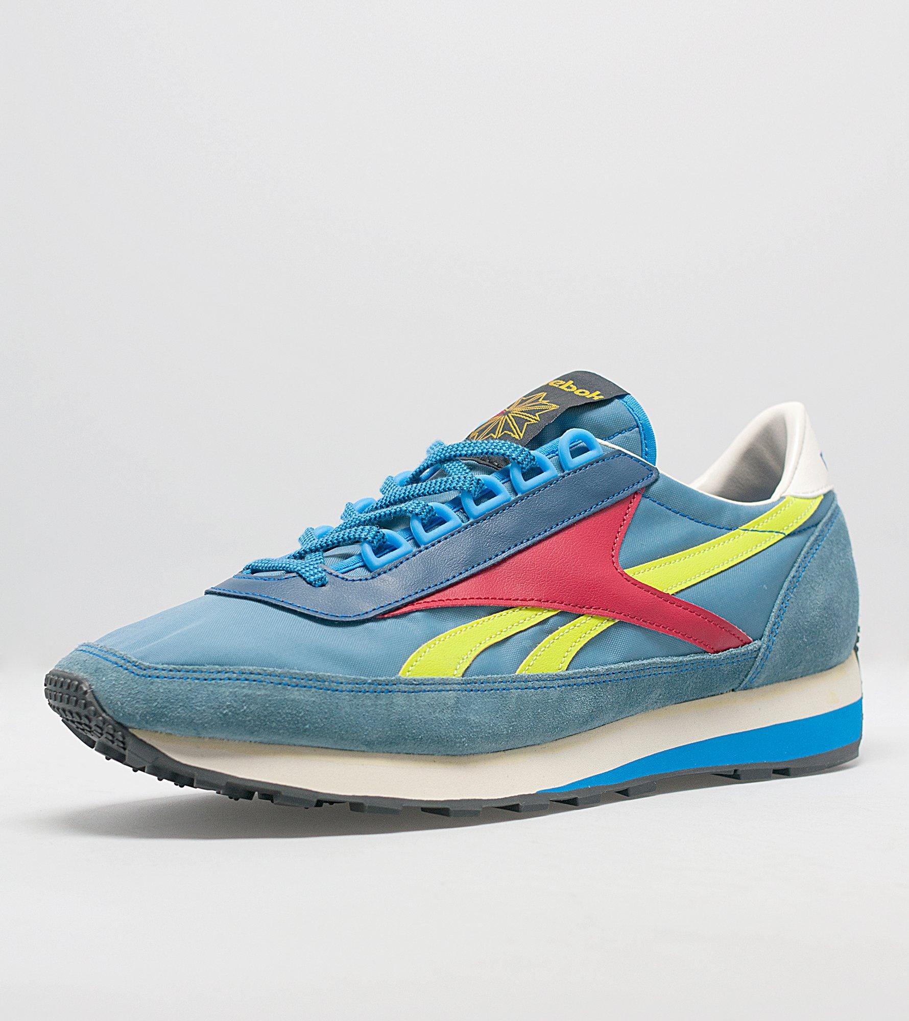 reebok aztec mens red