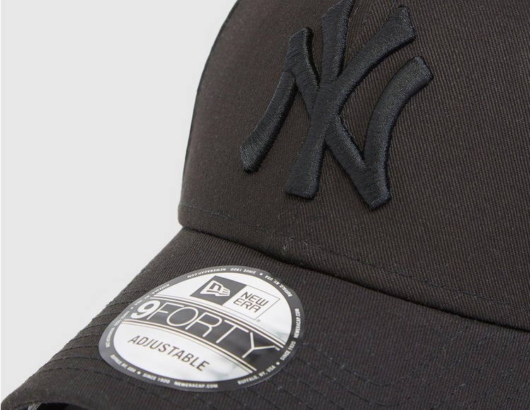 Mens bag New Era MLB SIDE BAG NEW YORK YANKEES black