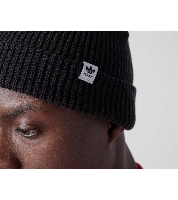 adidas shorty beanie