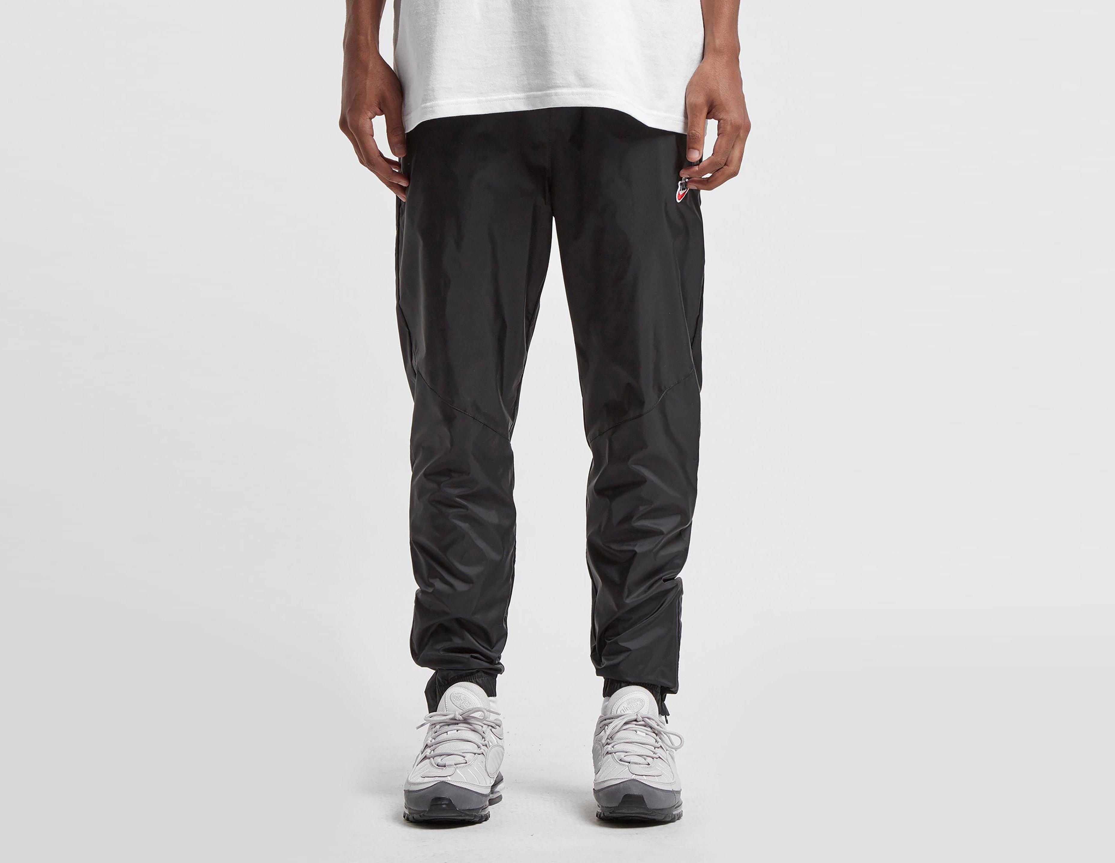 nike heritage wind pants