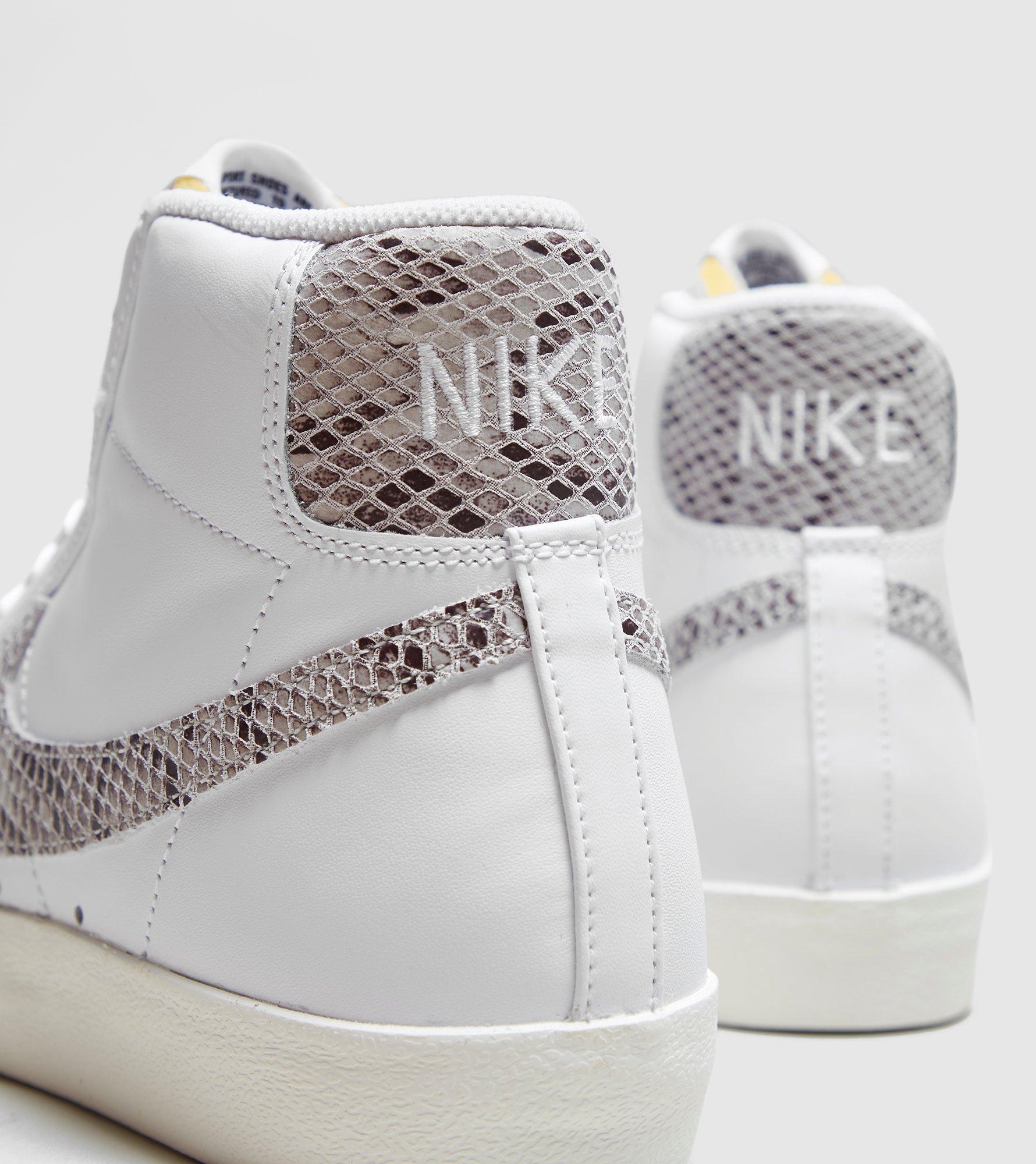 nike blazer mid 77 snakeskin