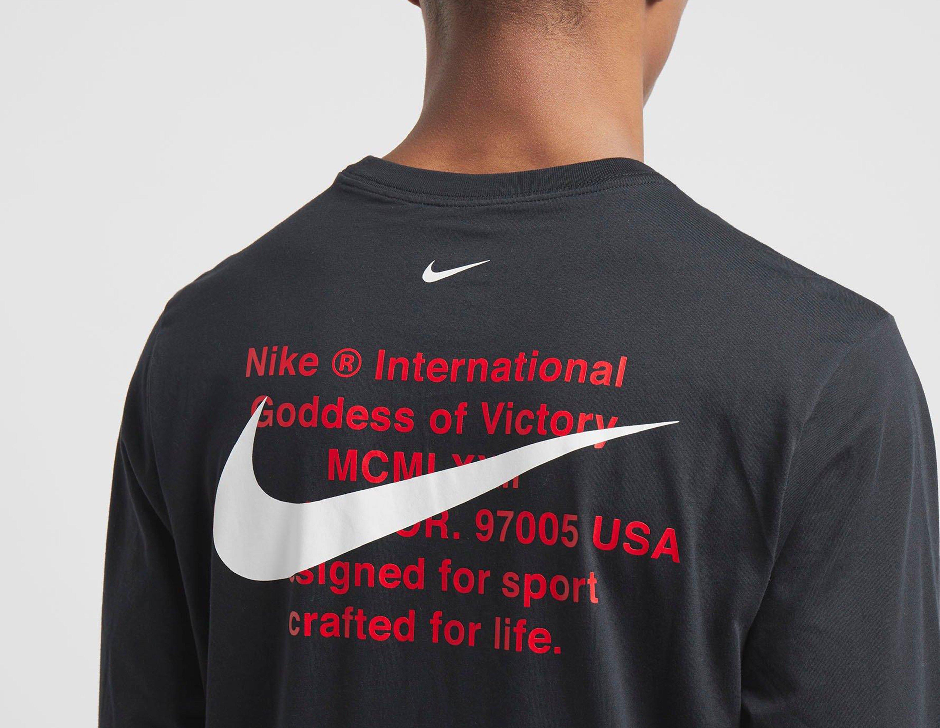 nike swoosh long sleeve tee