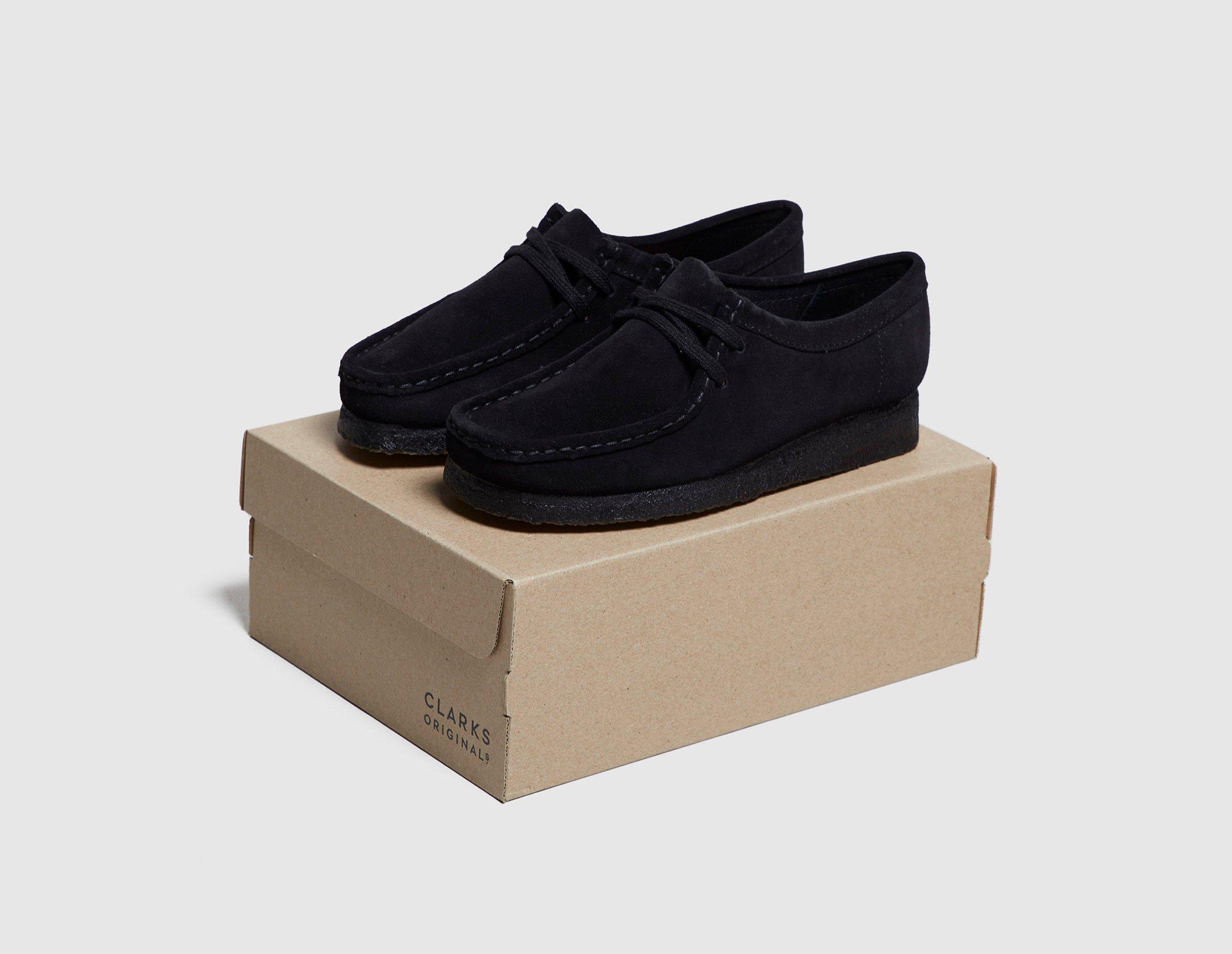 female clarks originals