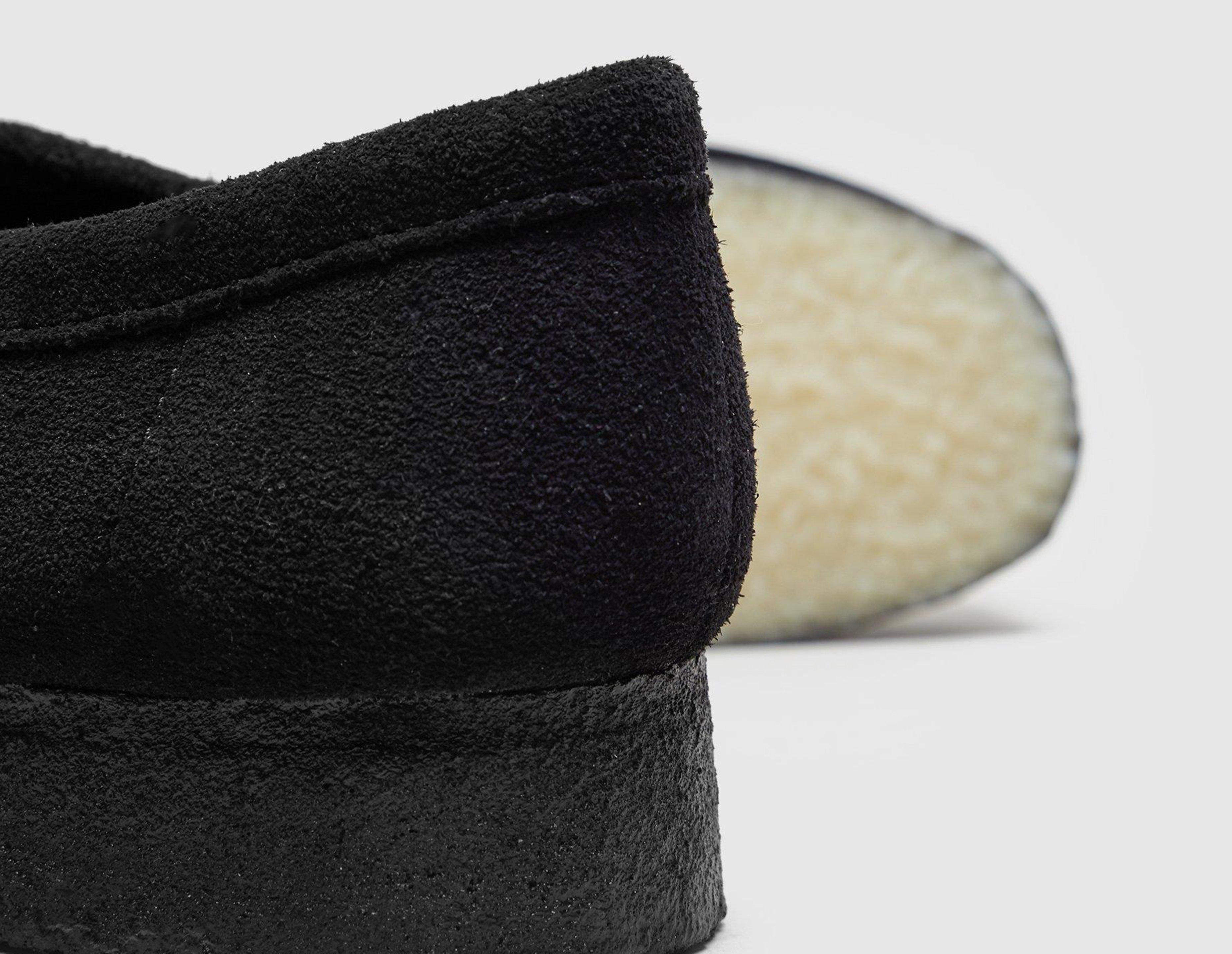 clarks wallabees black womens