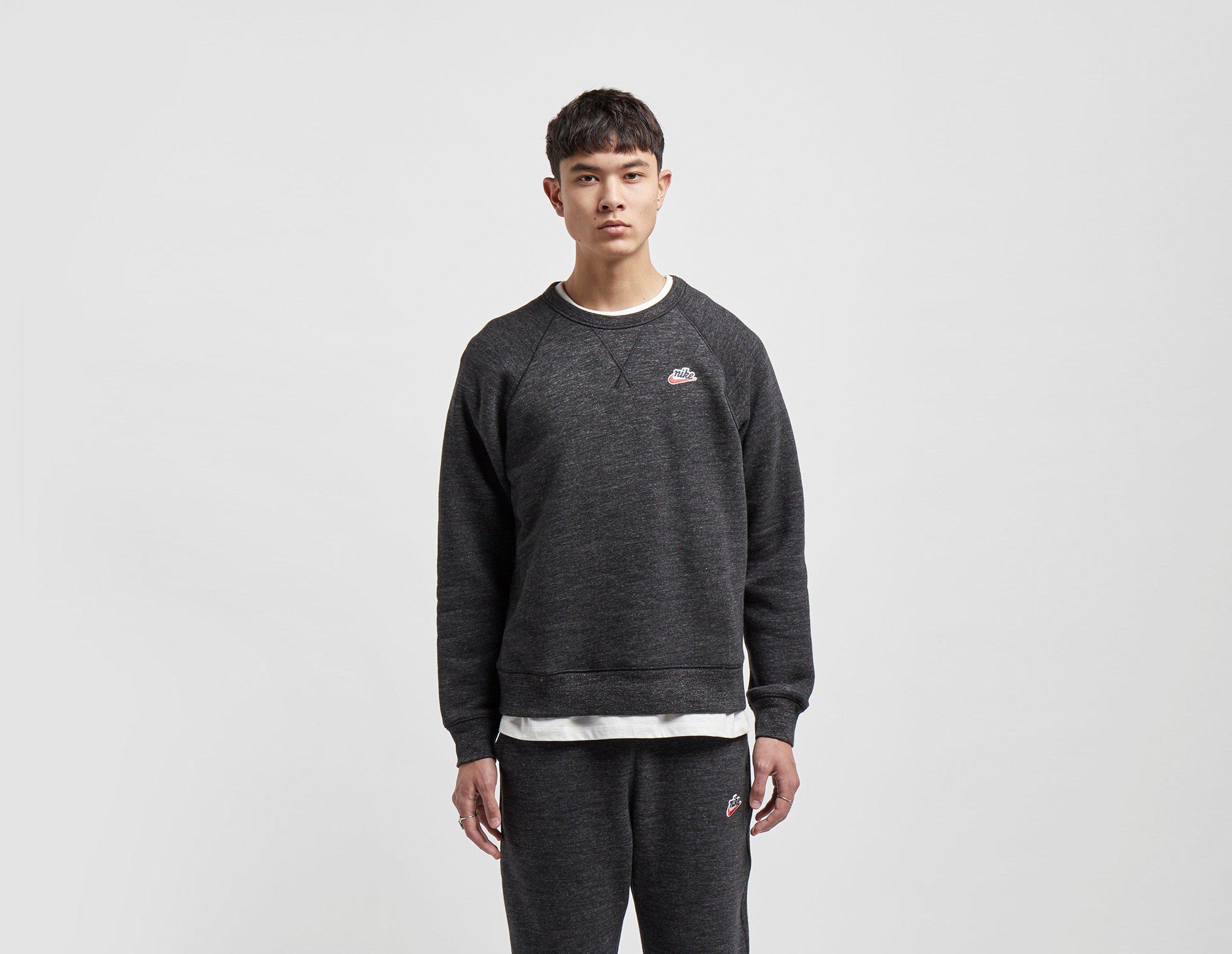 nike heritage crew sweatshirt