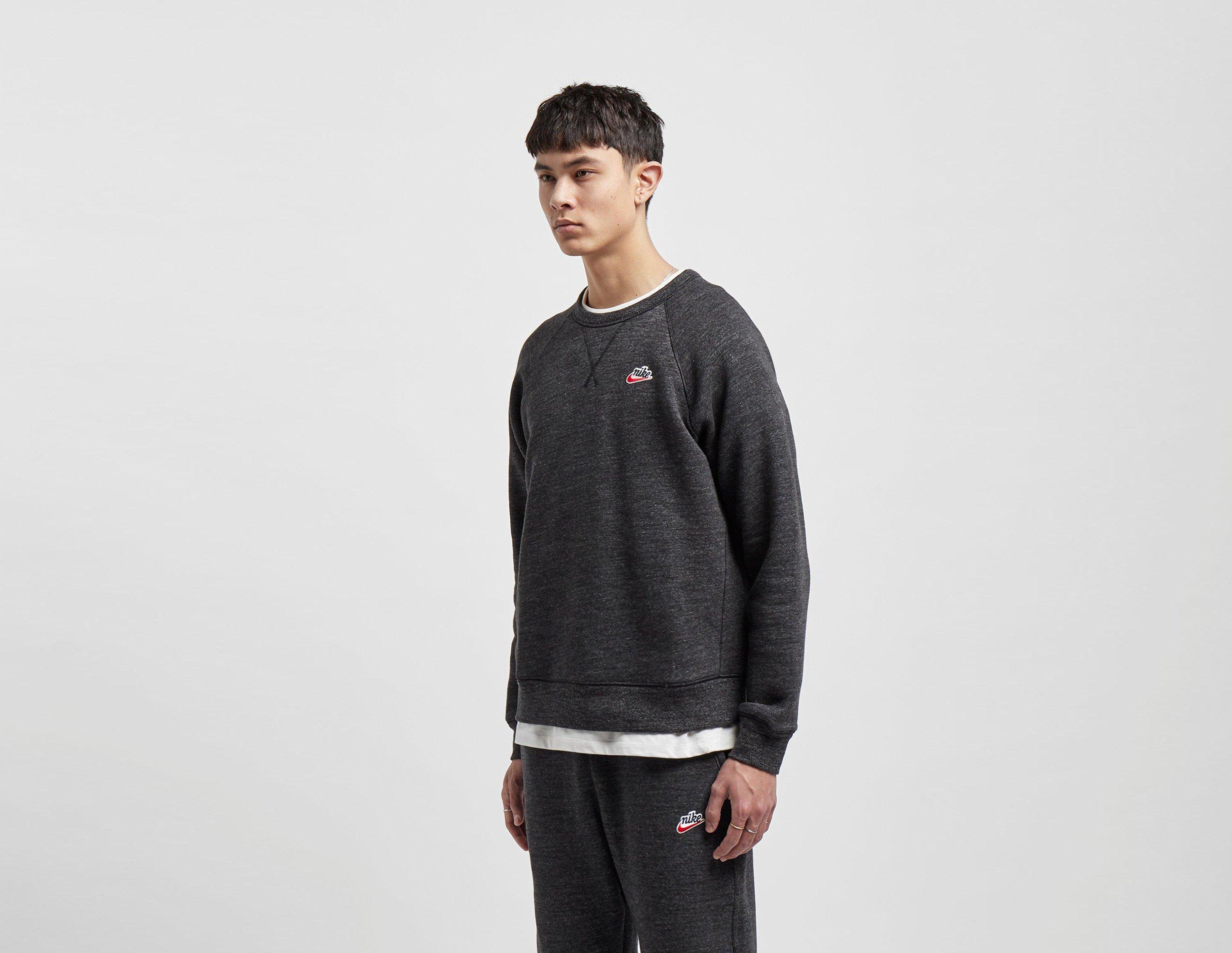 nike heritage crew sweatshirt