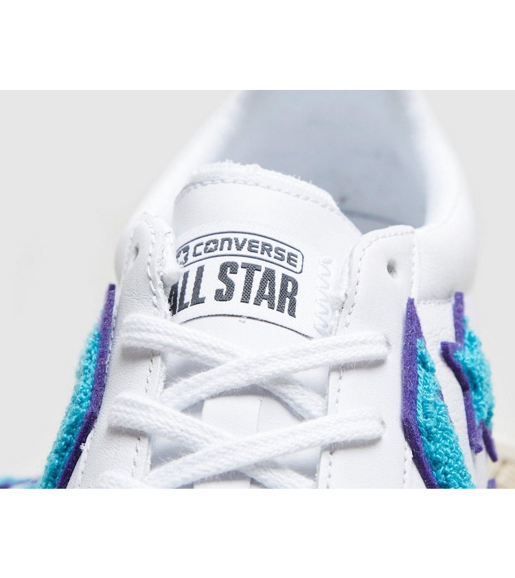 converse pro leather size