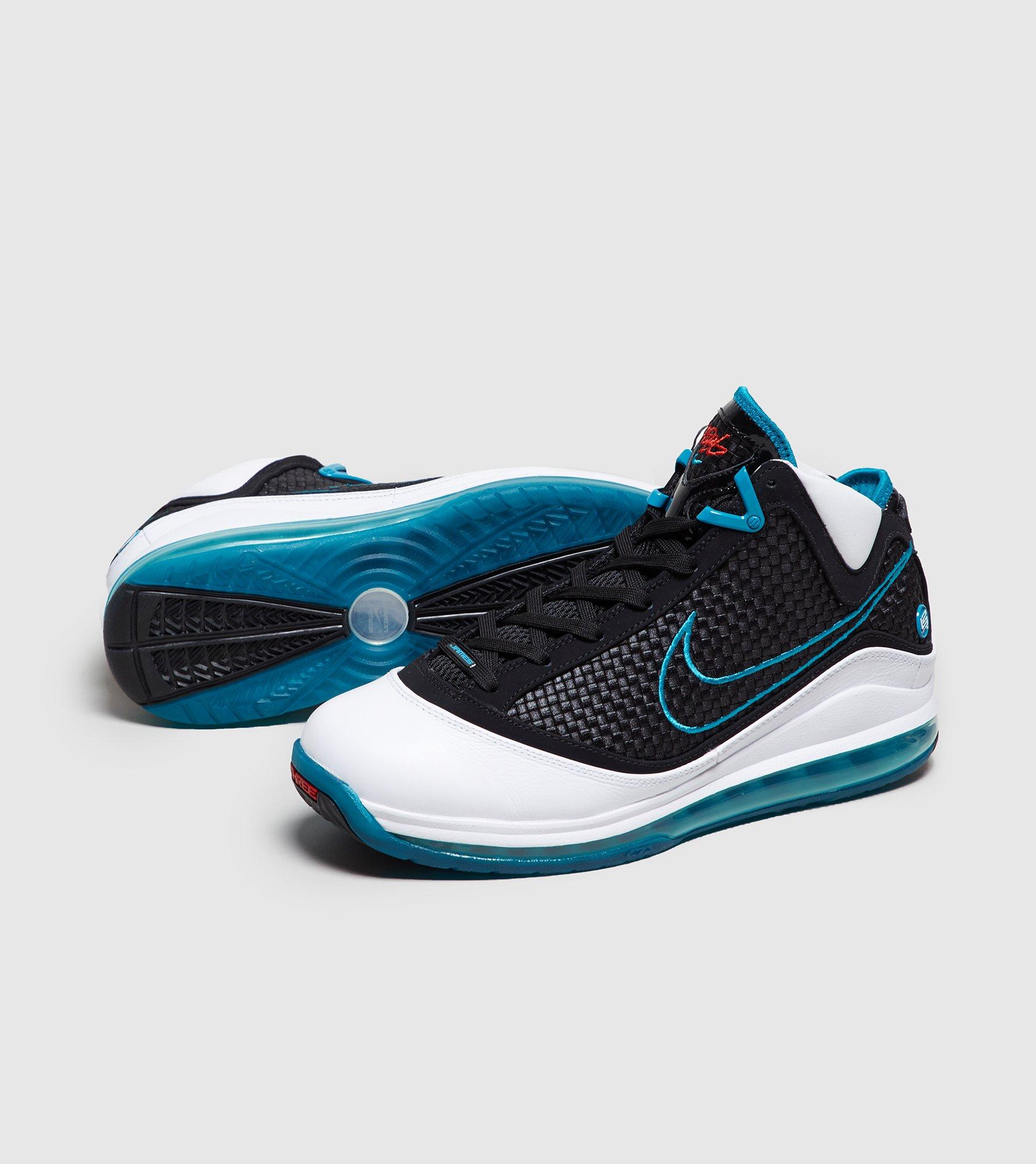 nike lebron 7 prix