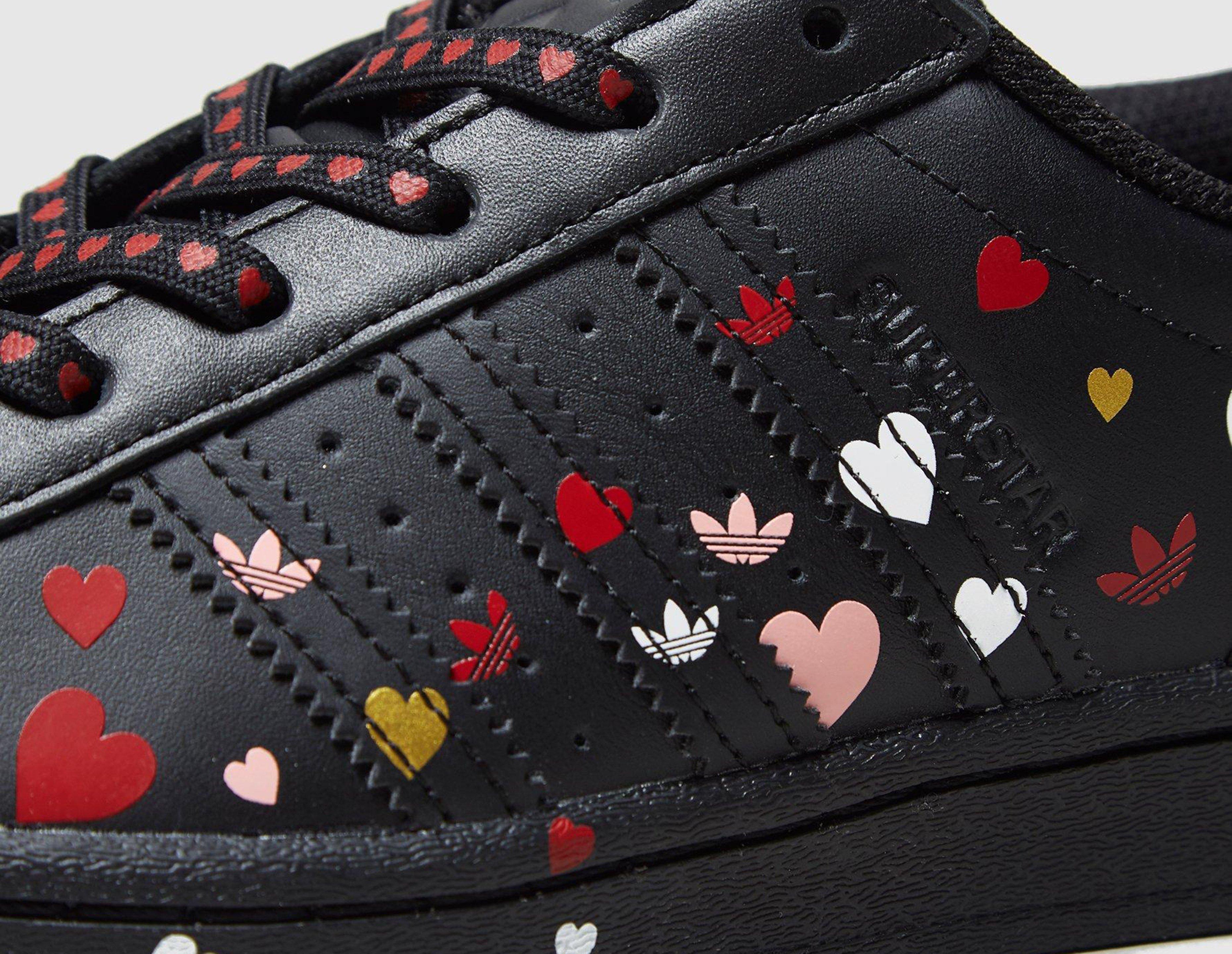 adidas superstar valentine's day