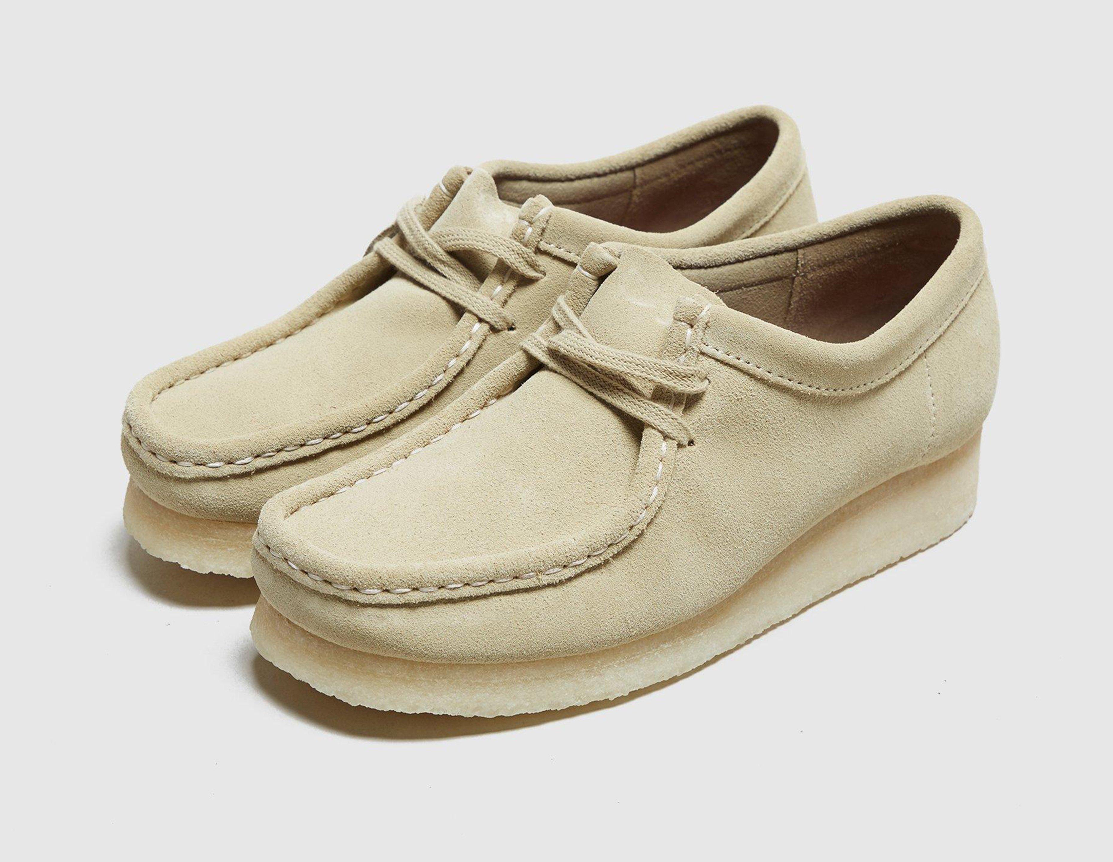 clarks wallabee beige