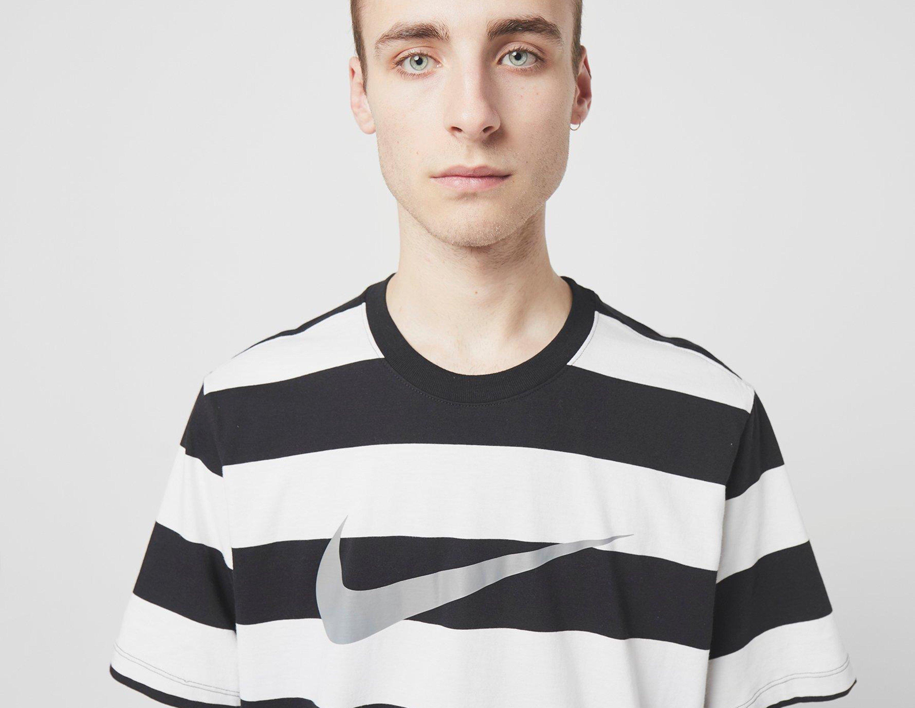 nike swoosh stripe t shirt