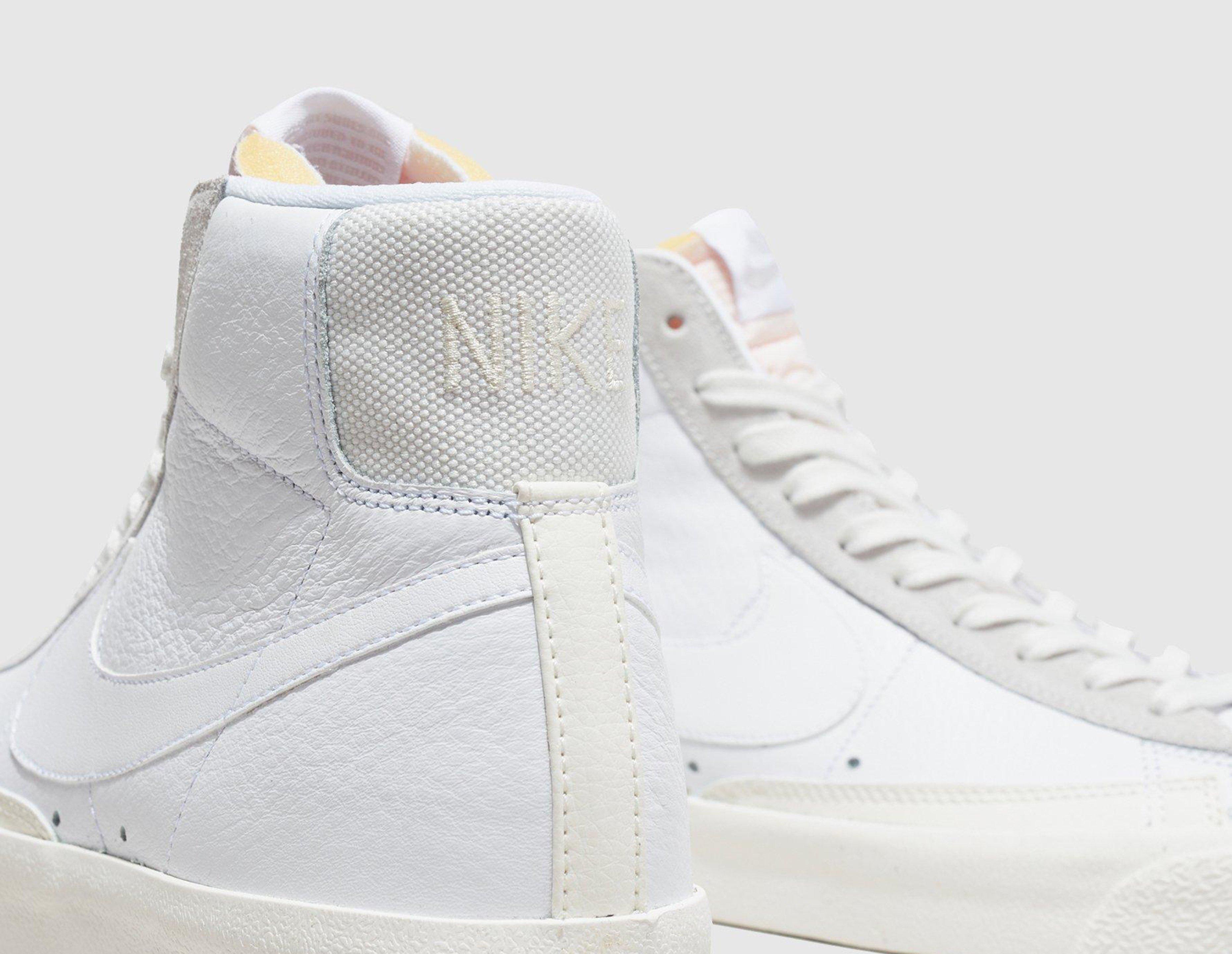 nike blazer premium mid