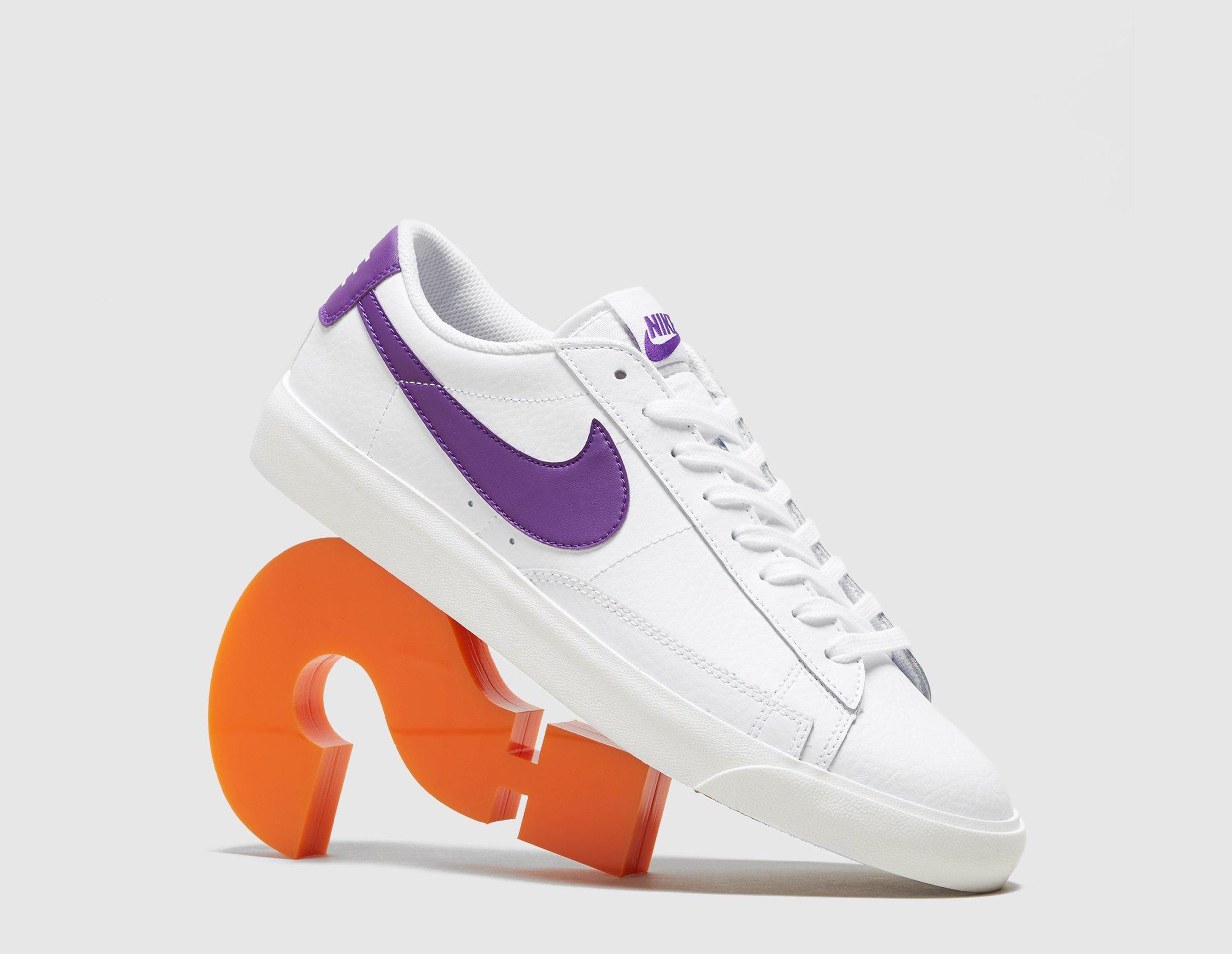 nike blazer low size 10