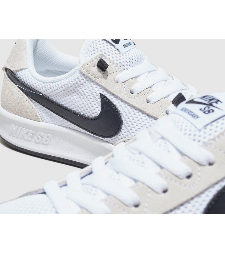 nike sb adversary black yellow