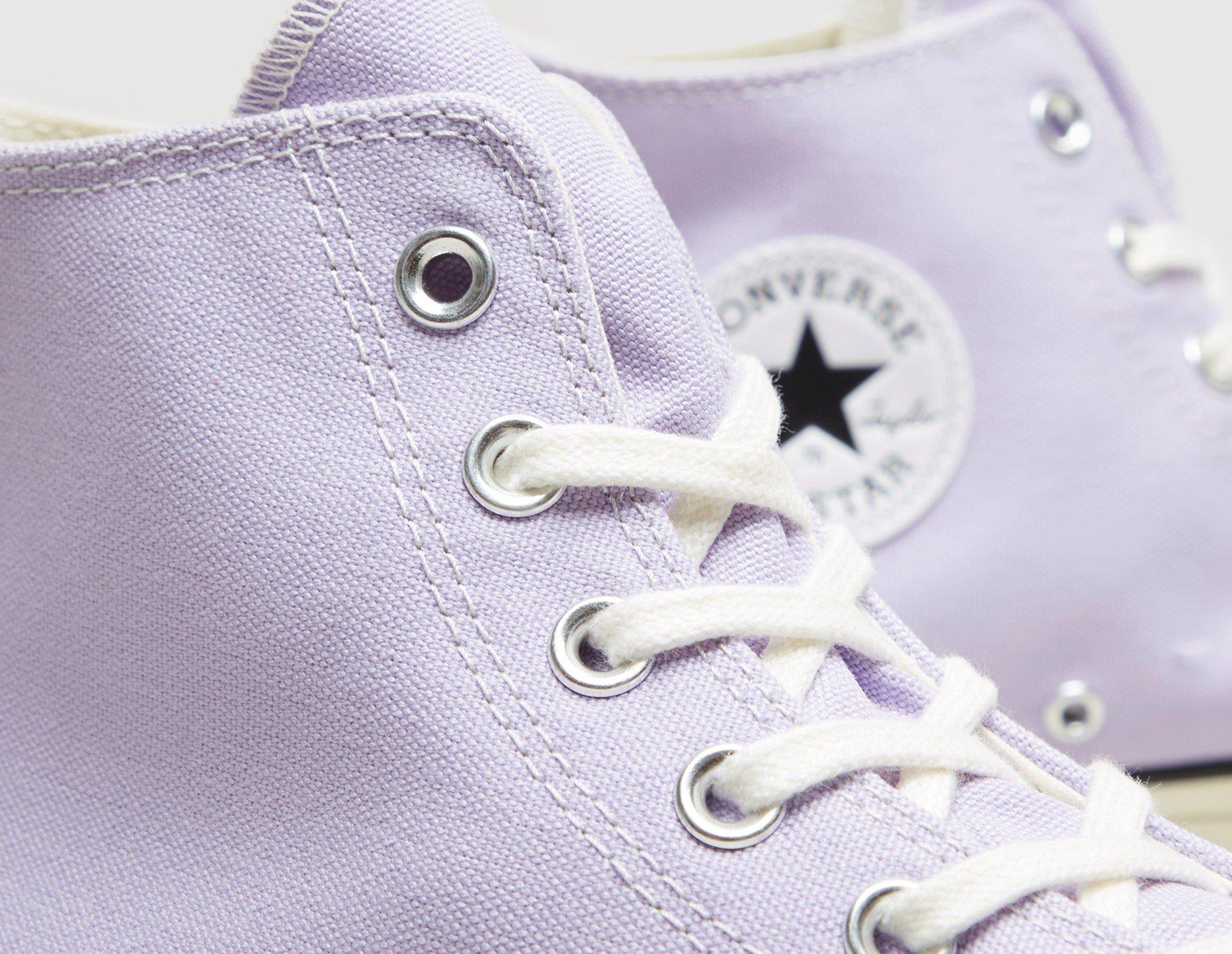 converse lilas