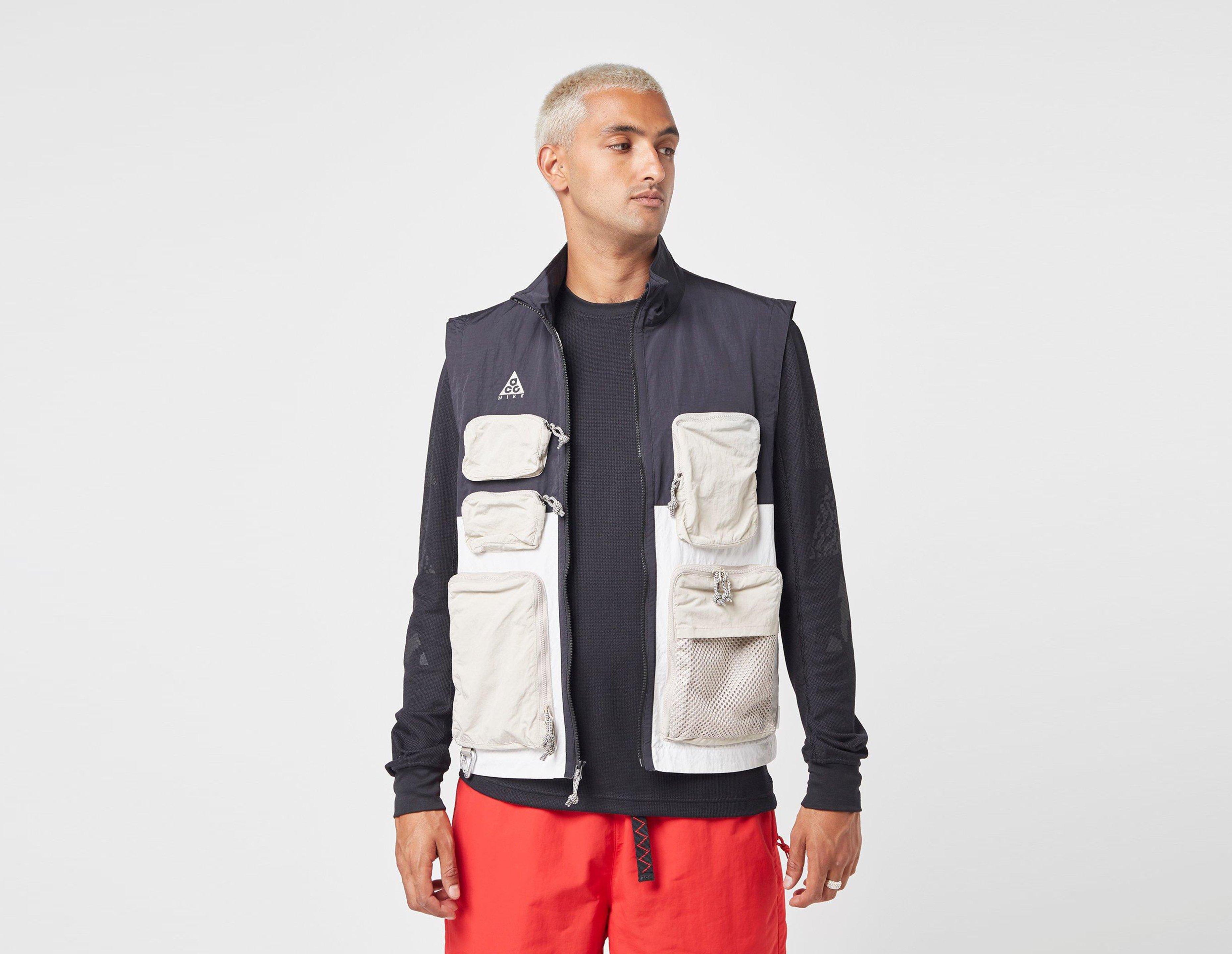 nike vest acg