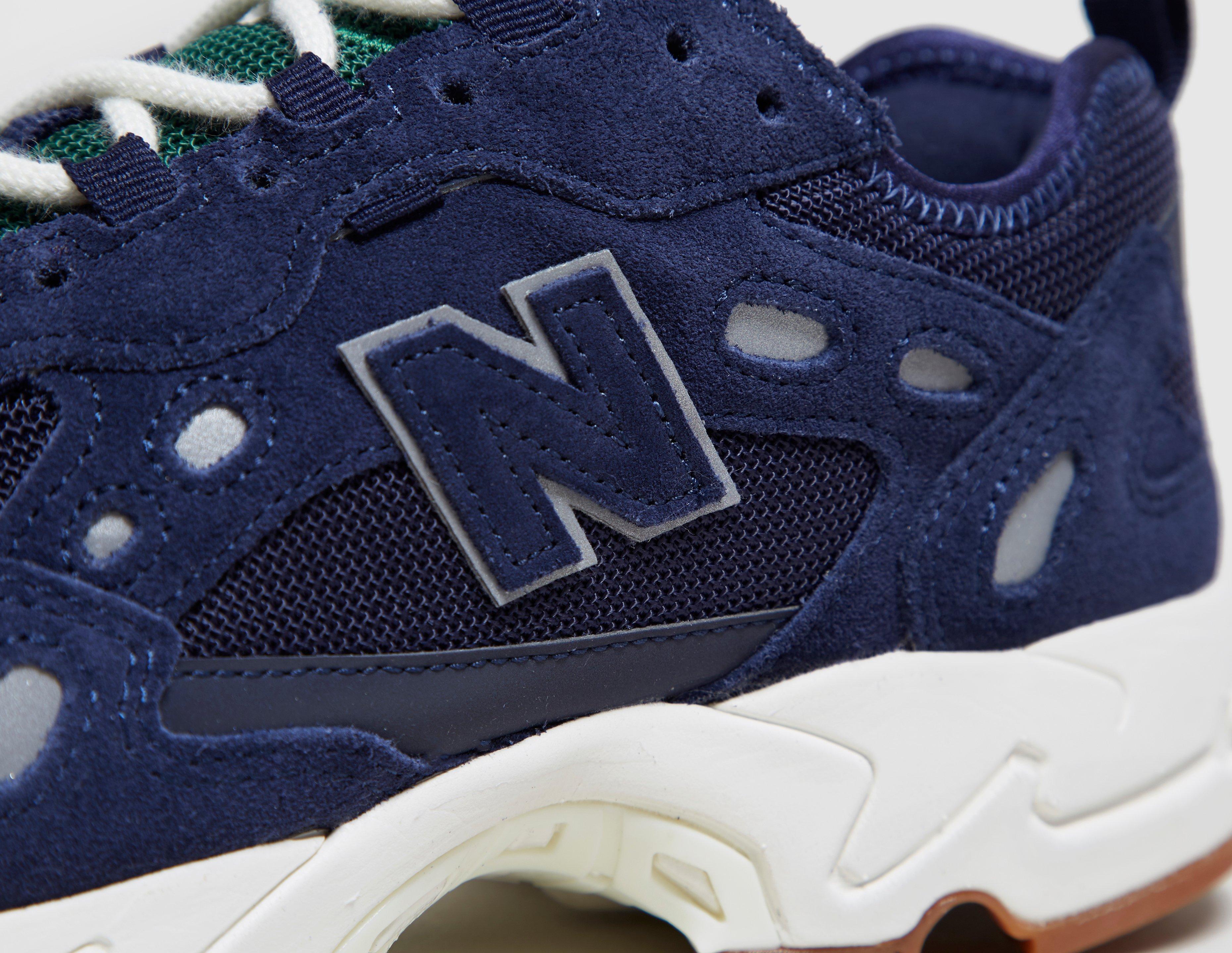 nb 827 blue white