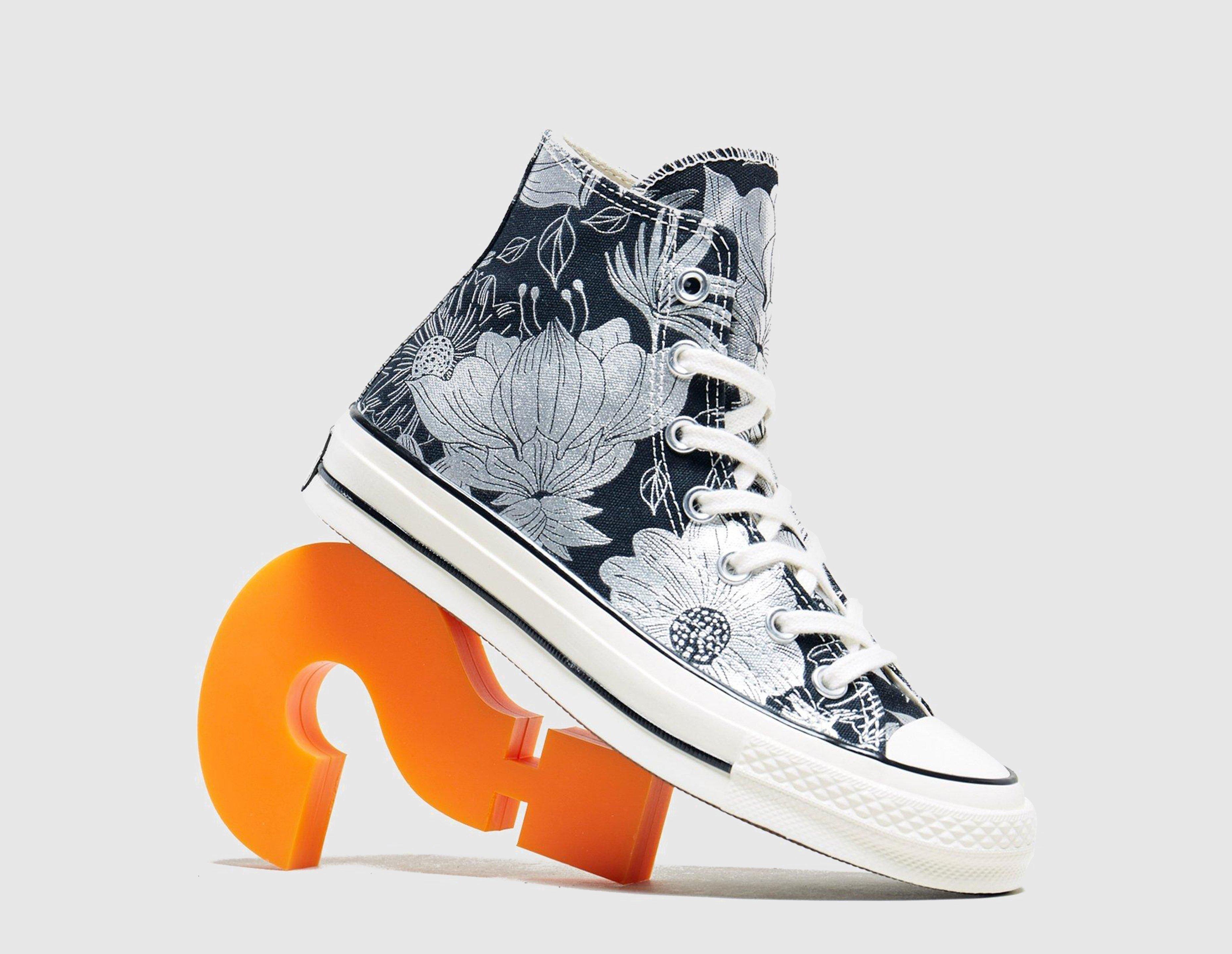 converse ouverte femme