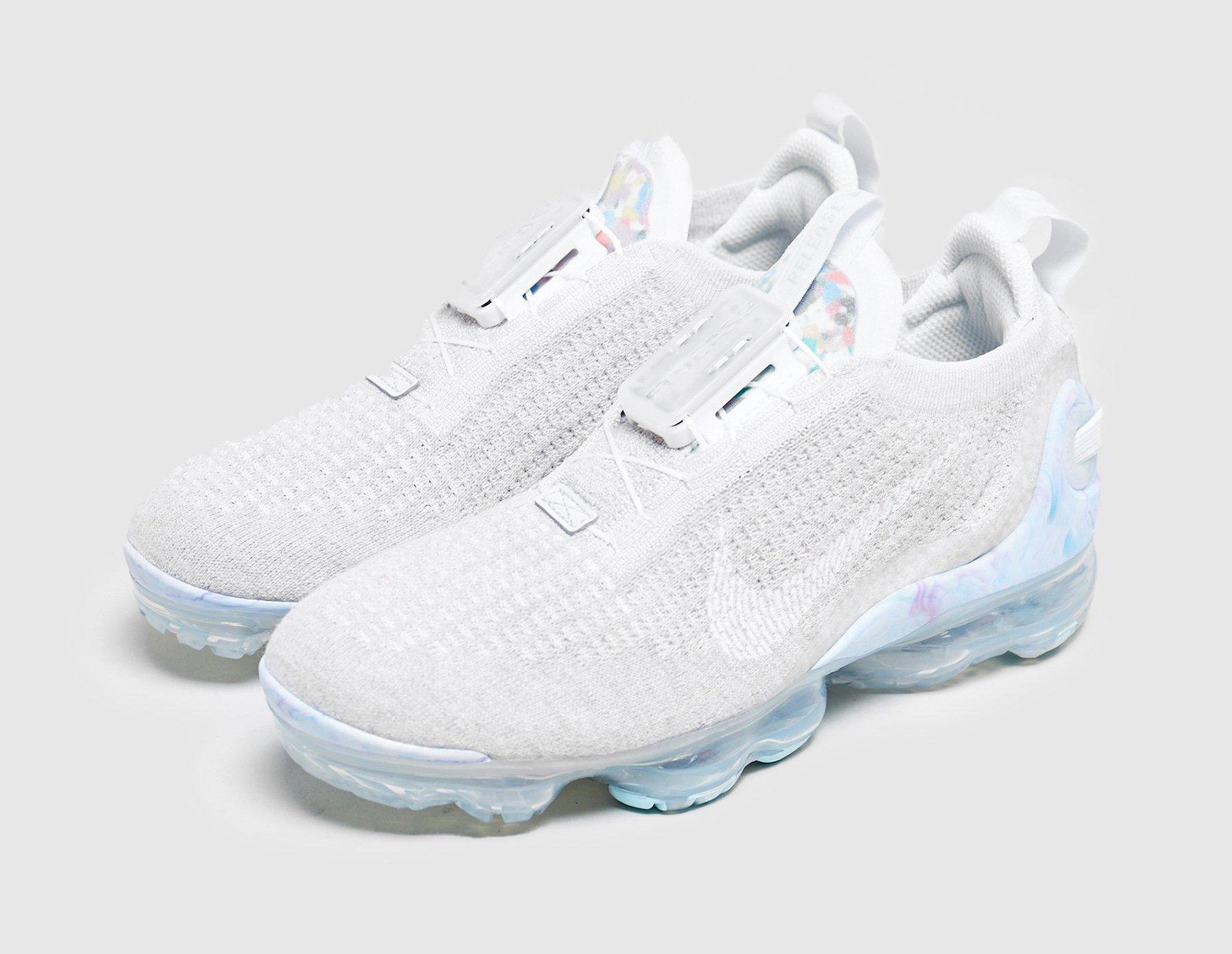 nike vapormax women white