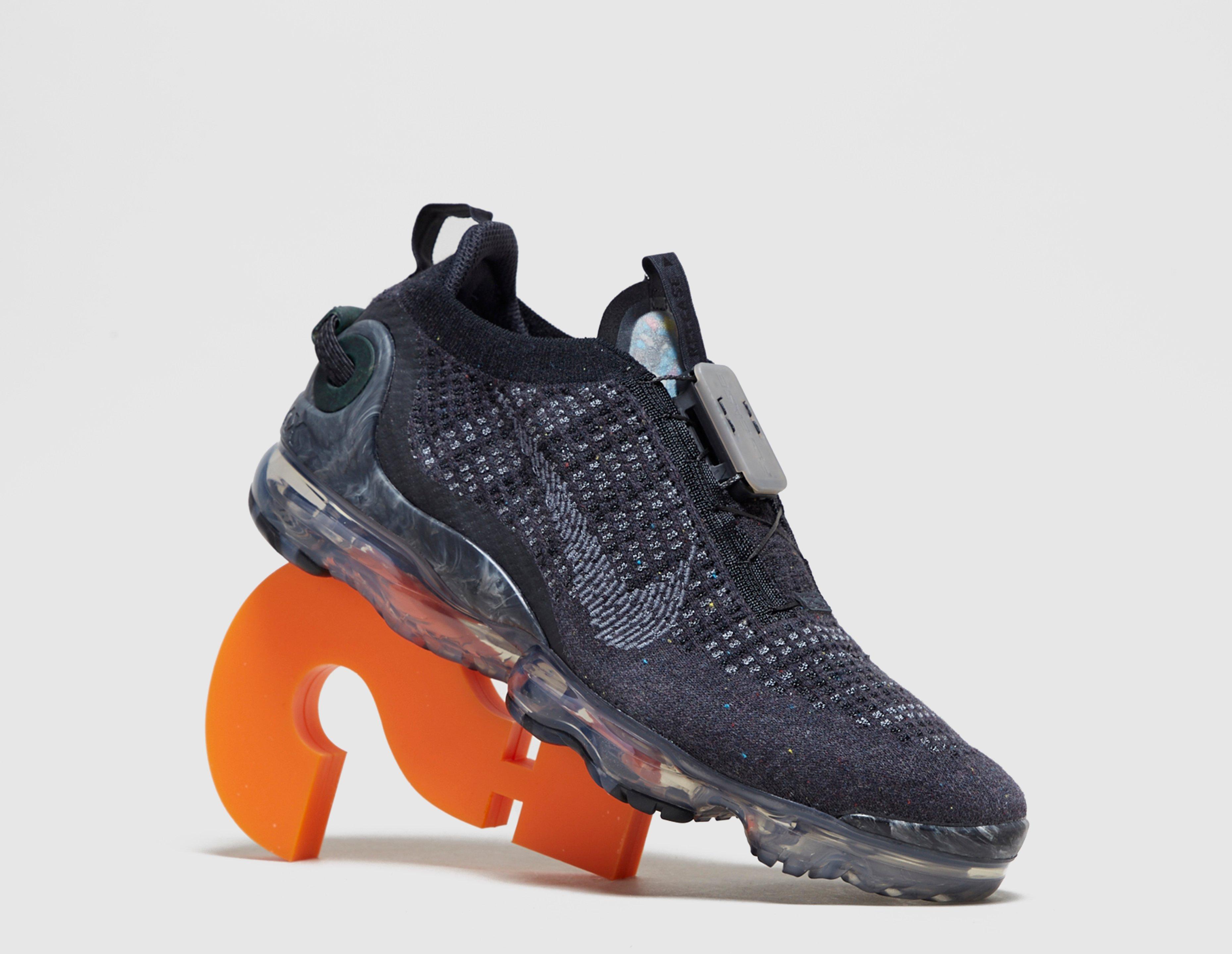 nike air vapormax 2020 flyknit black