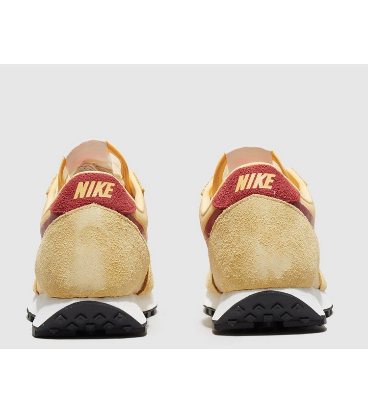 do nike daybreak fit true to size