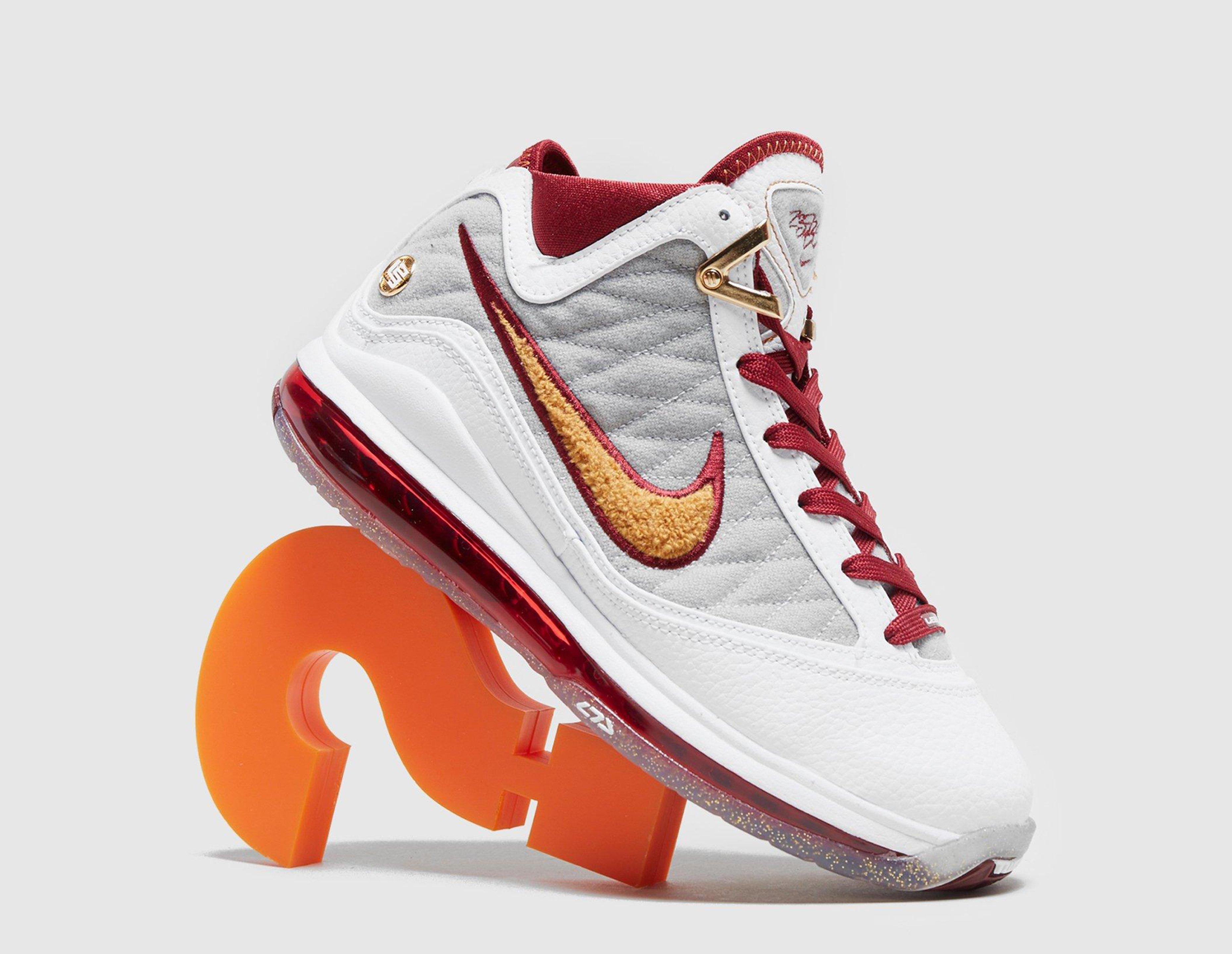 nike lebron junior
